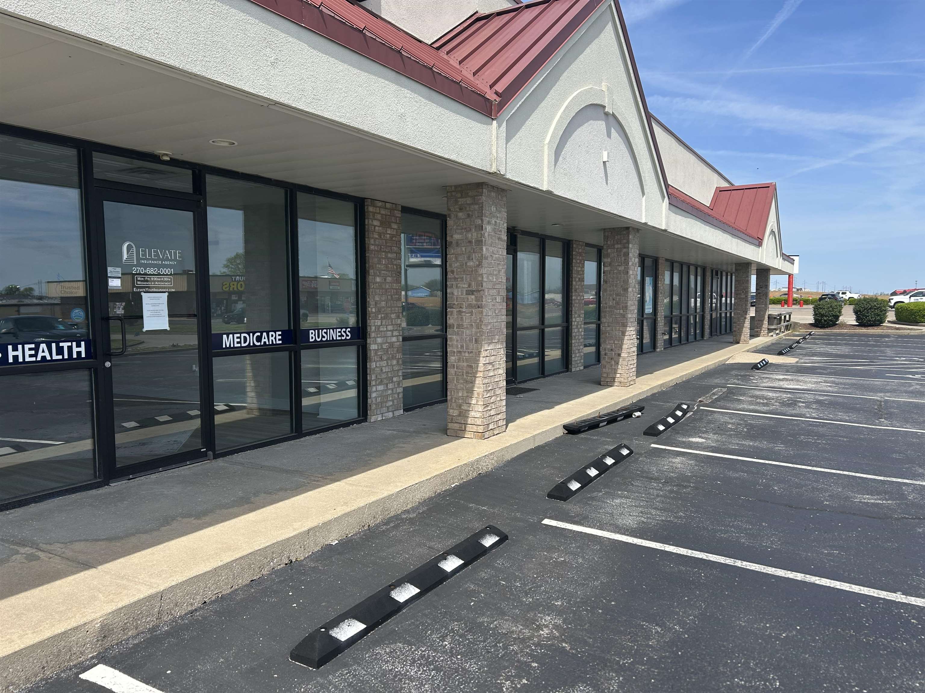 3118 Alvey Park Drive Unit 4, Owensboro, Kentucky 42303, ,Retail,For Sale,Alvey Park Drive Unit 4,94528