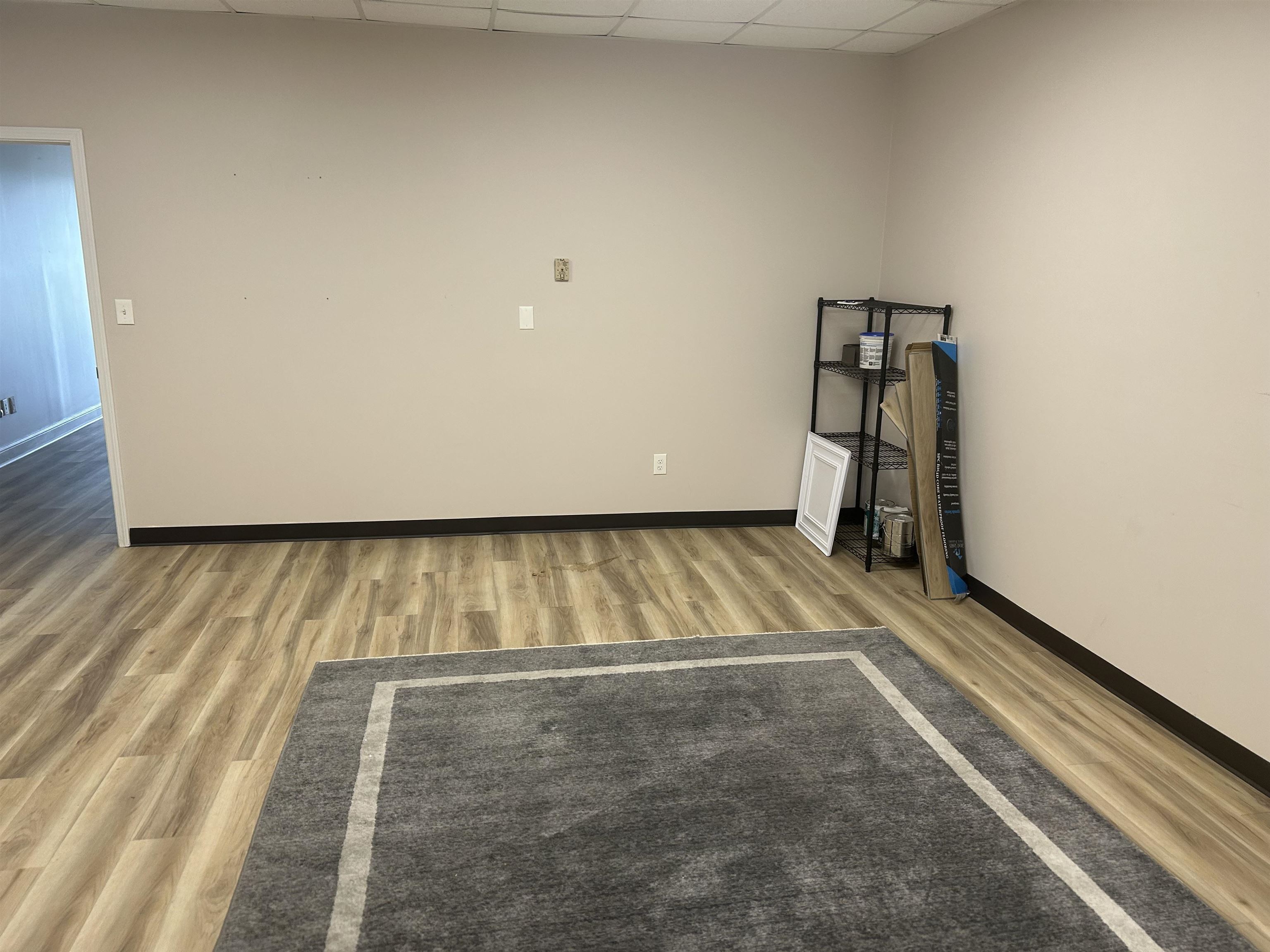 3118 Alvey Park Drive Unit 4, Owensboro, Kentucky 42303, ,Retail,For Sale,Alvey Park Drive Unit 4,94528