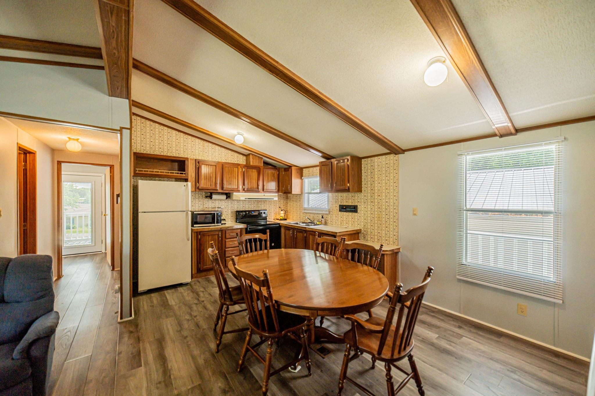 934 Cantrell Rd, Eddyville, Kentucky 42038, 3 Bedrooms Bedrooms, ,2 BathroomsBathrooms,Single Family Residence,For Sale,Cantrell Rd,94551