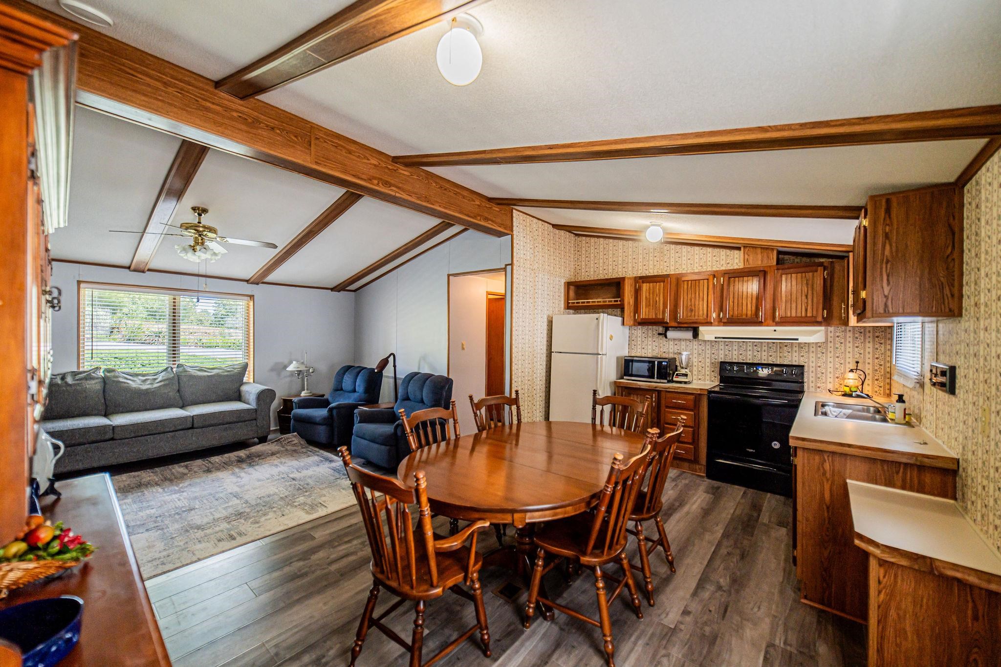 934 Cantrell Rd, Eddyville, Kentucky 42038, 3 Bedrooms Bedrooms, ,2 BathroomsBathrooms,Single Family Residence,For Sale,Cantrell Rd,94551