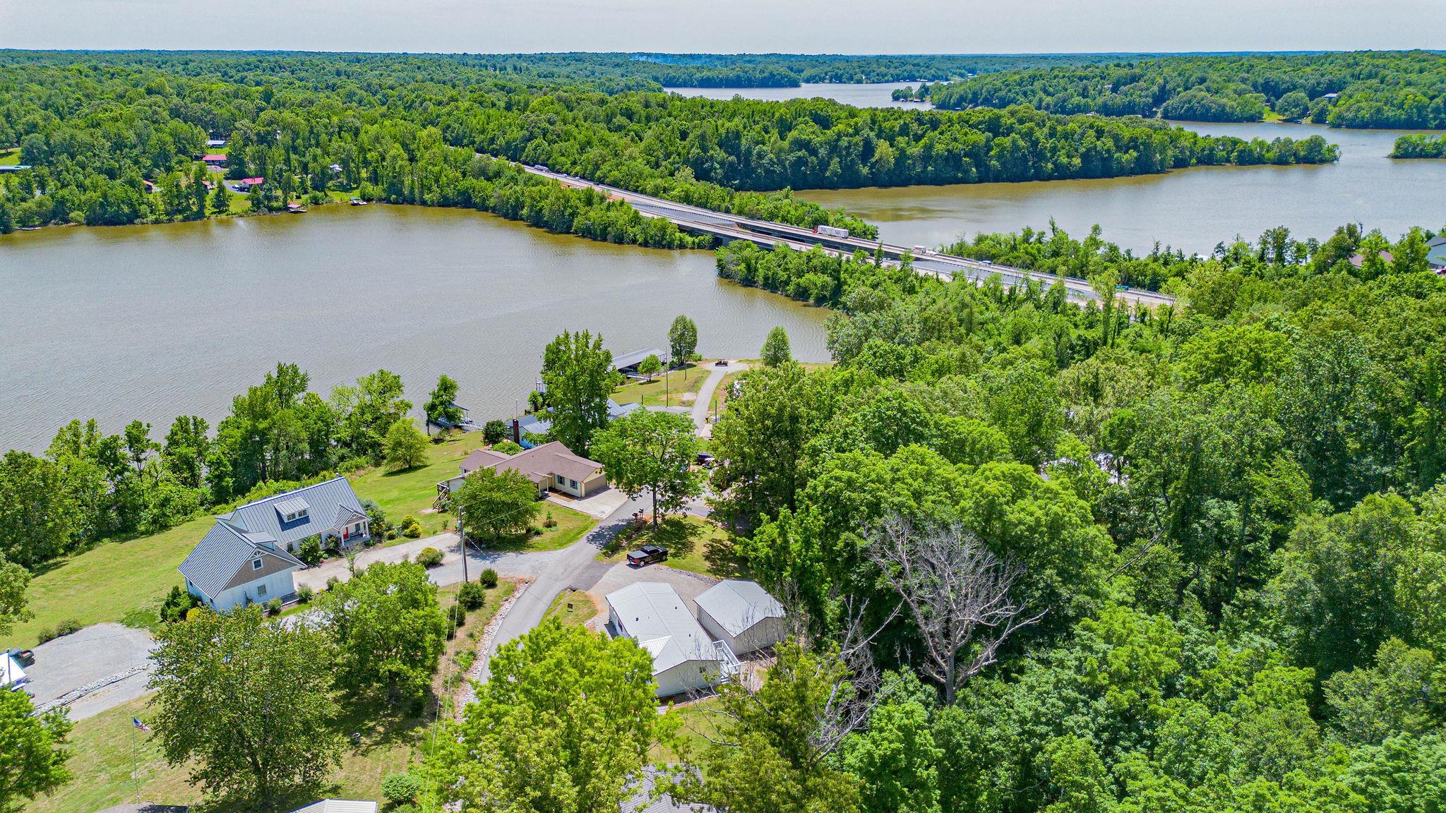 934 Cantrell Rd, Eddyville, Kentucky 42038, 3 Bedrooms Bedrooms, ,2 BathroomsBathrooms,Single Family Residence,For Sale,Cantrell Rd,94551