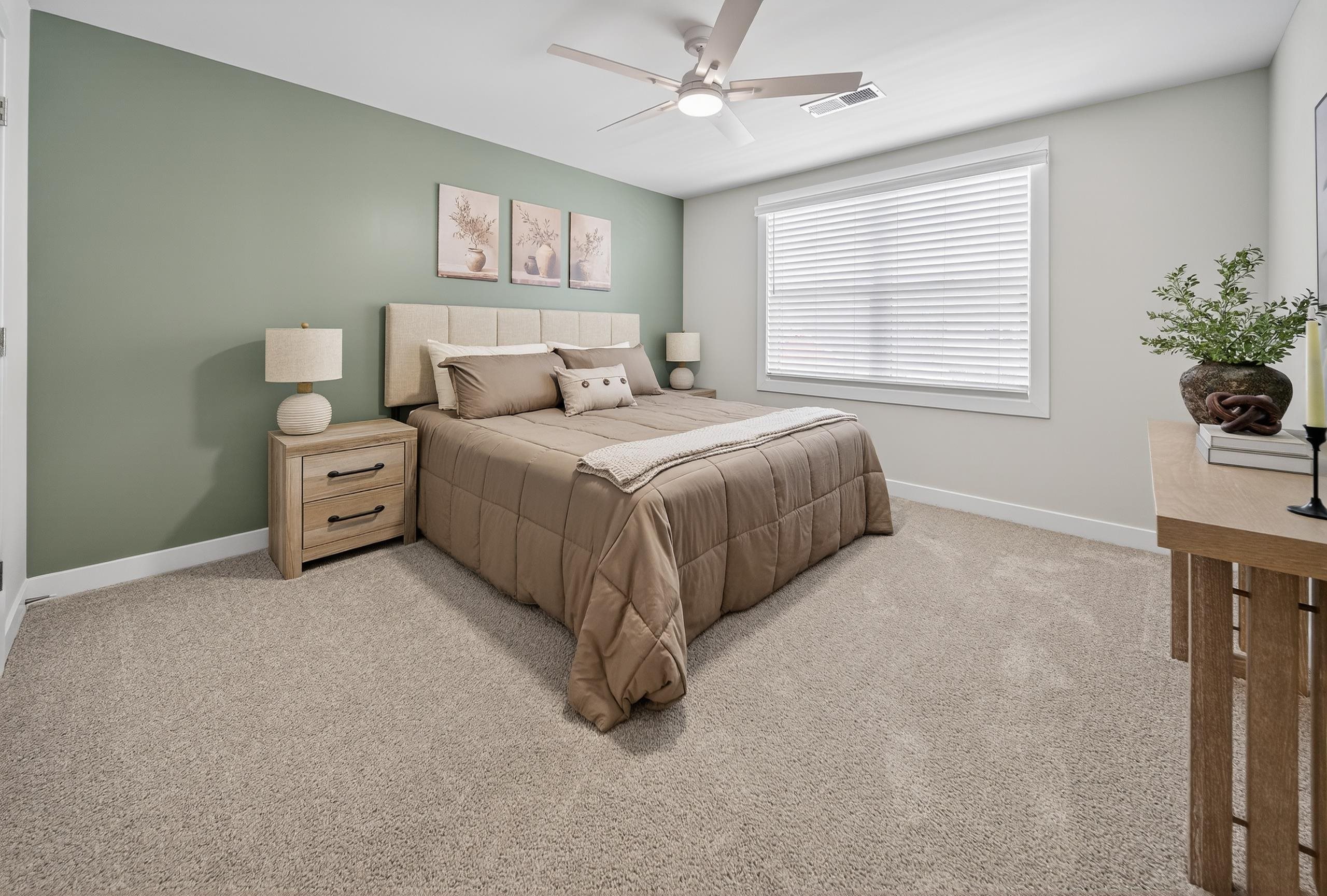 6449 Jessica Ln, Owensboro, Kentucky 42303, 4 Bedrooms Bedrooms, ,2 BathroomsBathrooms,Single Family Residence,For Sale,Jessica Ln,94574