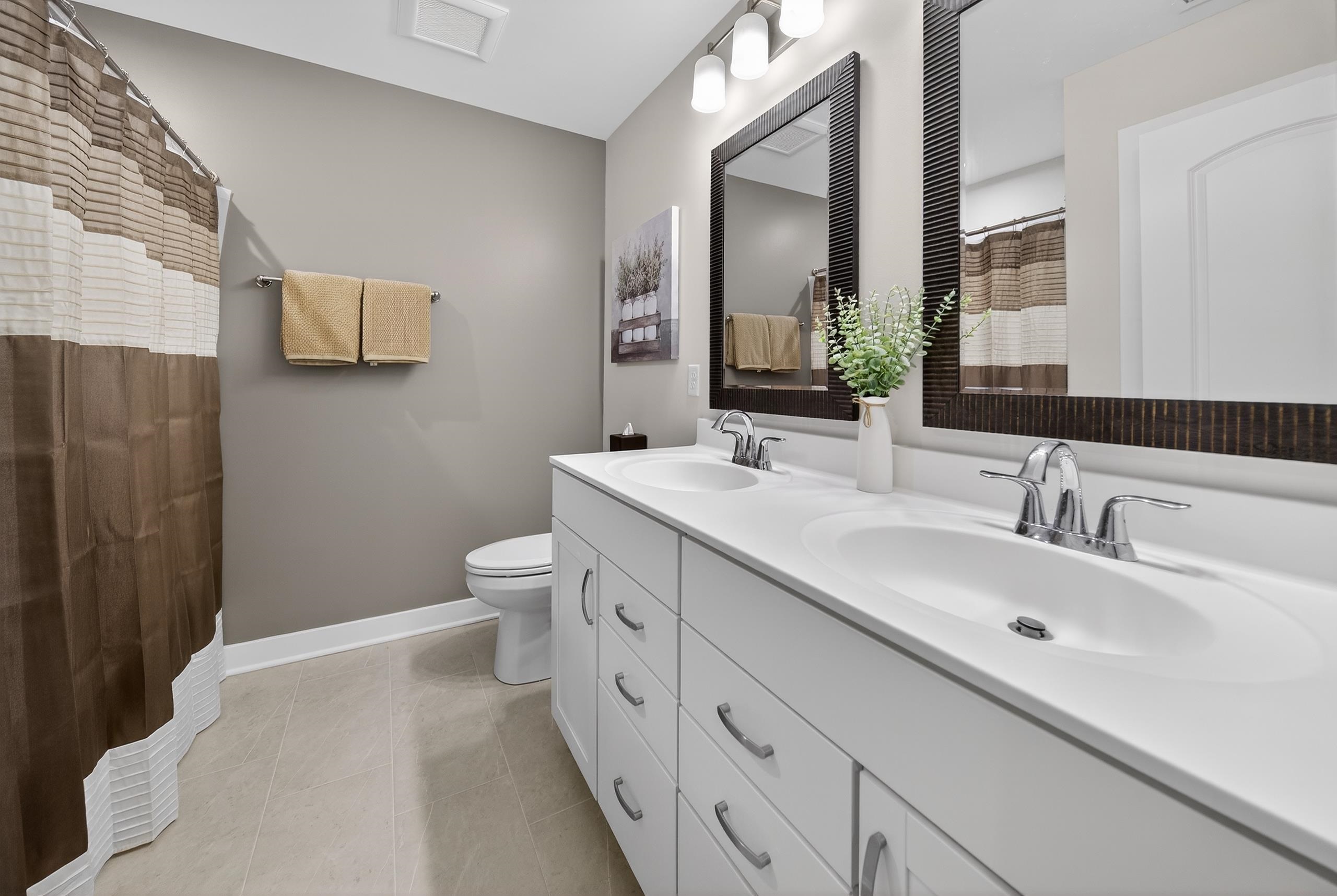 6449 Jessica Ln, Owensboro, Kentucky 42303, 4 Bedrooms Bedrooms, ,2 BathroomsBathrooms,Single Family Residence,For Sale,Jessica Ln,94574