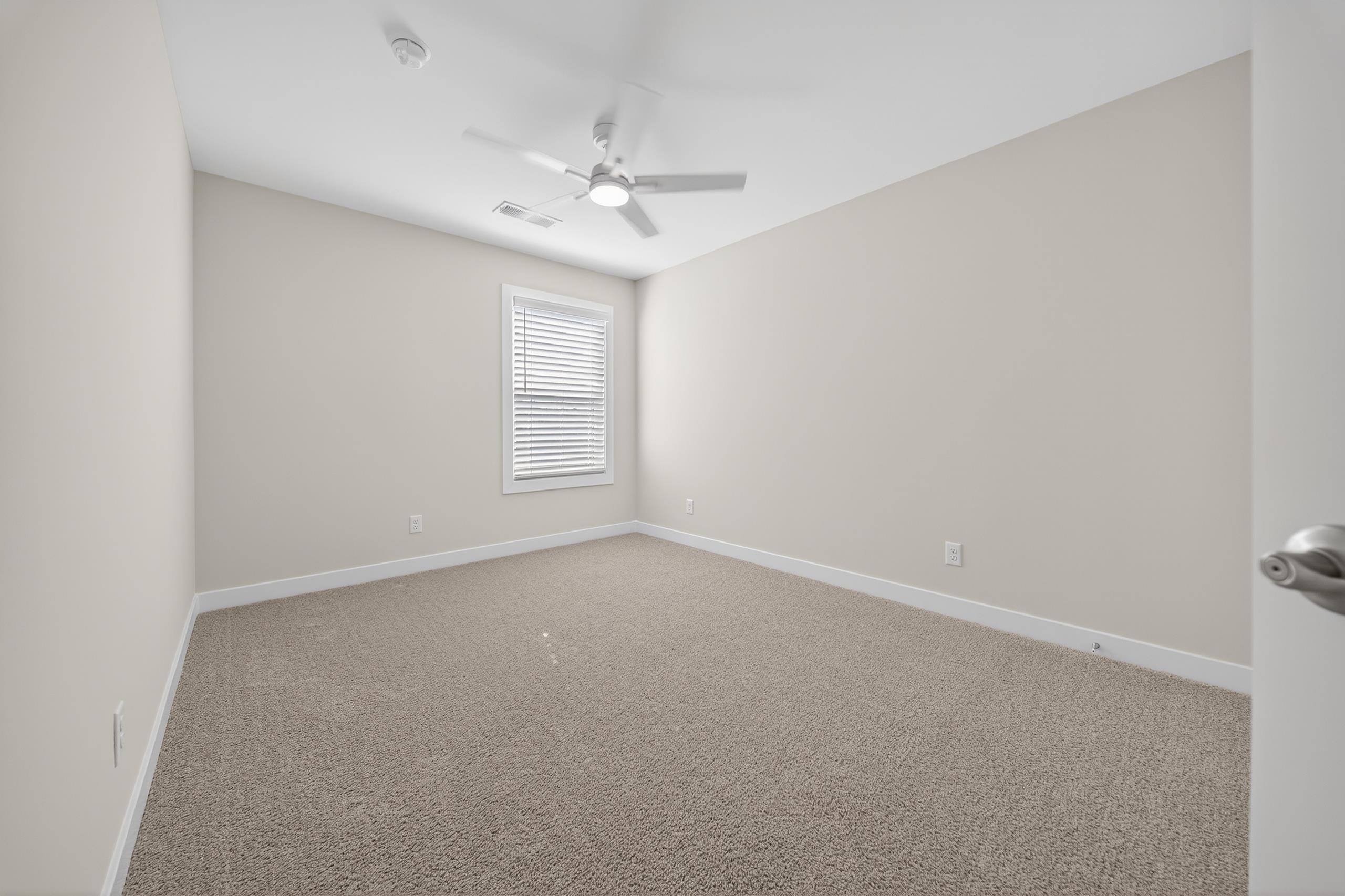 6449 Jessica Ln, Owensboro, Kentucky 42303, 4 Bedrooms Bedrooms, ,2 BathroomsBathrooms,Single Family Residence,For Sale,Jessica Ln,94574