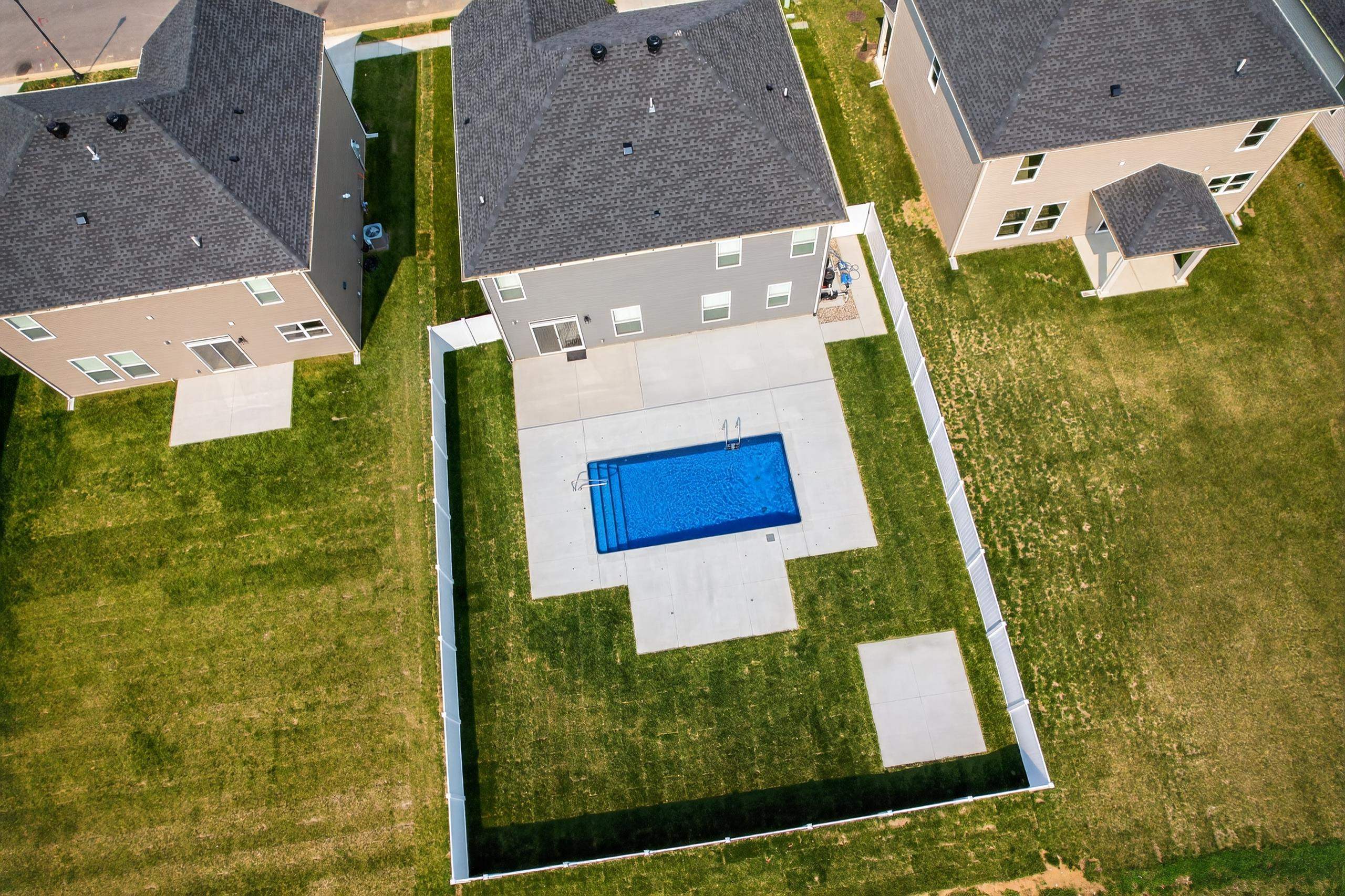 6449 Jessica Ln, Owensboro, Kentucky 42303, 4 Bedrooms Bedrooms, ,2 BathroomsBathrooms,Single Family Residence,For Sale,Jessica Ln,94574