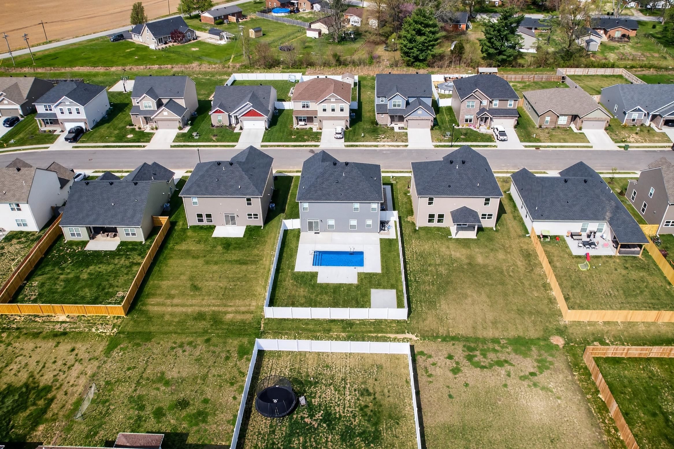 6449 Jessica Ln, Owensboro, Kentucky 42303, 4 Bedrooms Bedrooms, ,2 BathroomsBathrooms,Single Family Residence,For Sale,Jessica Ln,94574