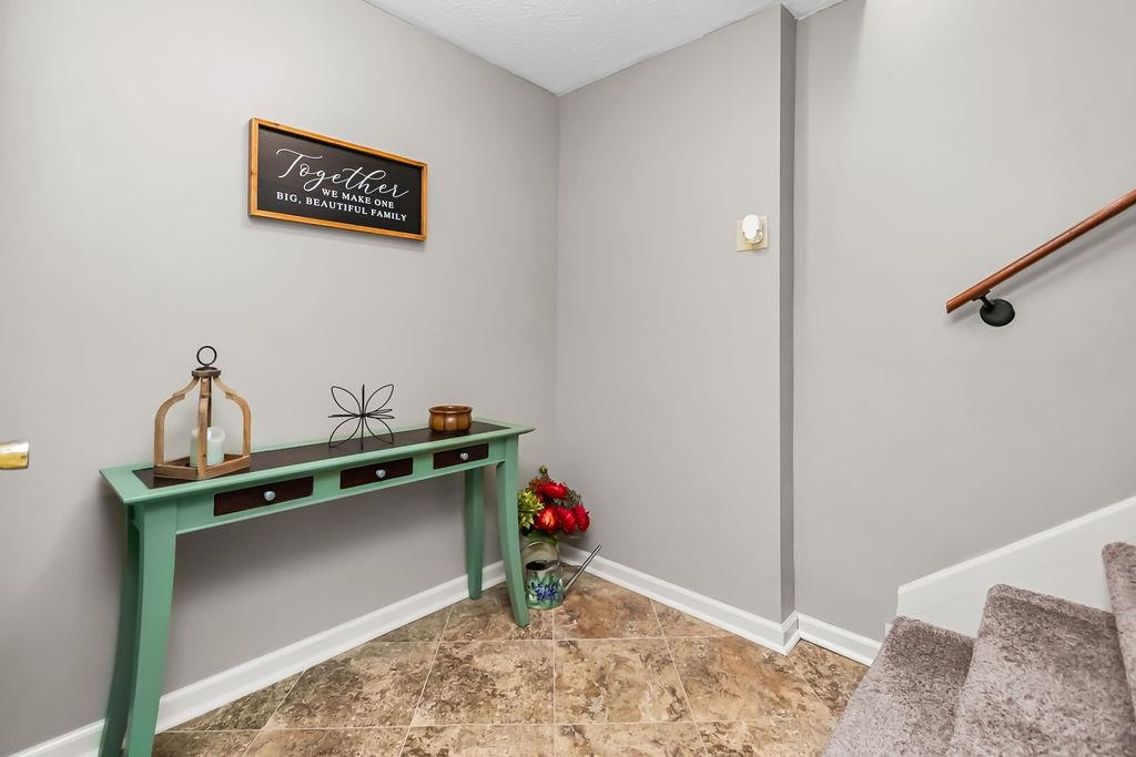 1555 Graves Ln., Maceo, Kentucky 42355, 3 Bedrooms Bedrooms, ,2 BathroomsBathrooms,Single Family Residence,For Sale,Graves Ln.,94575