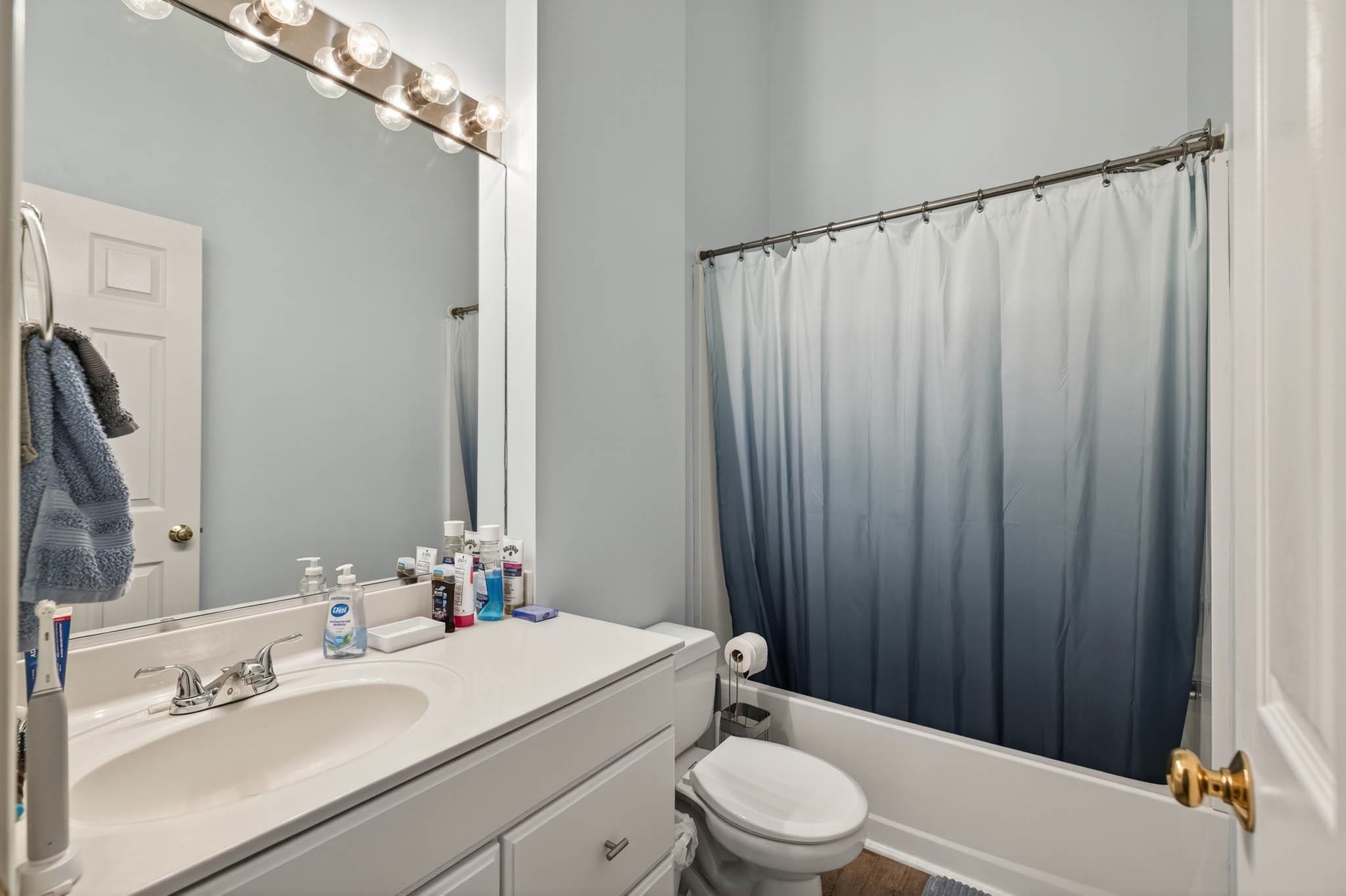 977 1st Street, Owensboro, Kentucky 42301, 2 Bedrooms Bedrooms, ,2 BathroomsBathrooms,Single Family Residence,For Sale,1st Street,94579