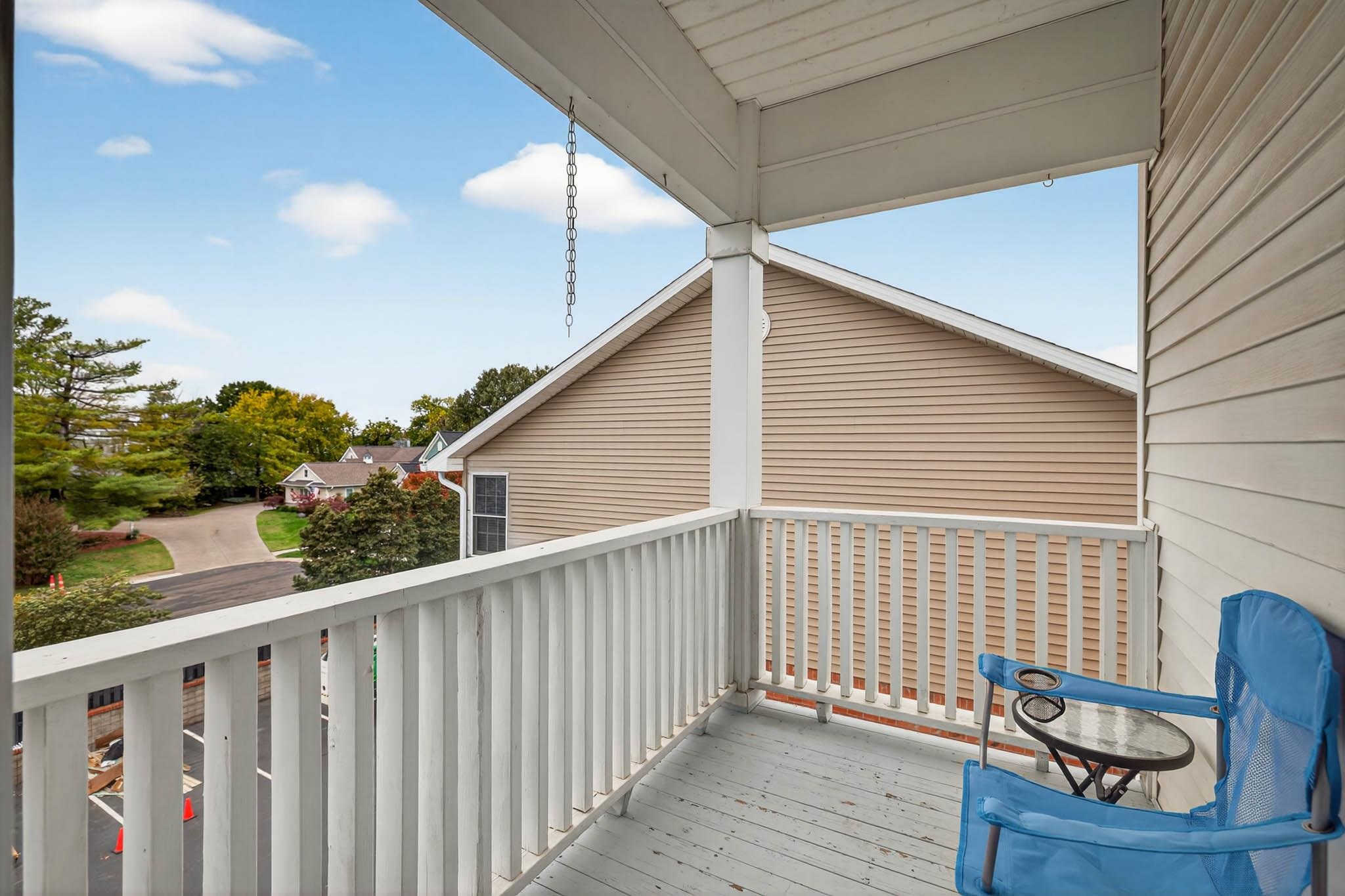 977 1st Street, Owensboro, Kentucky 42301, 2 Bedrooms Bedrooms, ,2 BathroomsBathrooms,Single Family Residence,For Sale,1st Street,94579