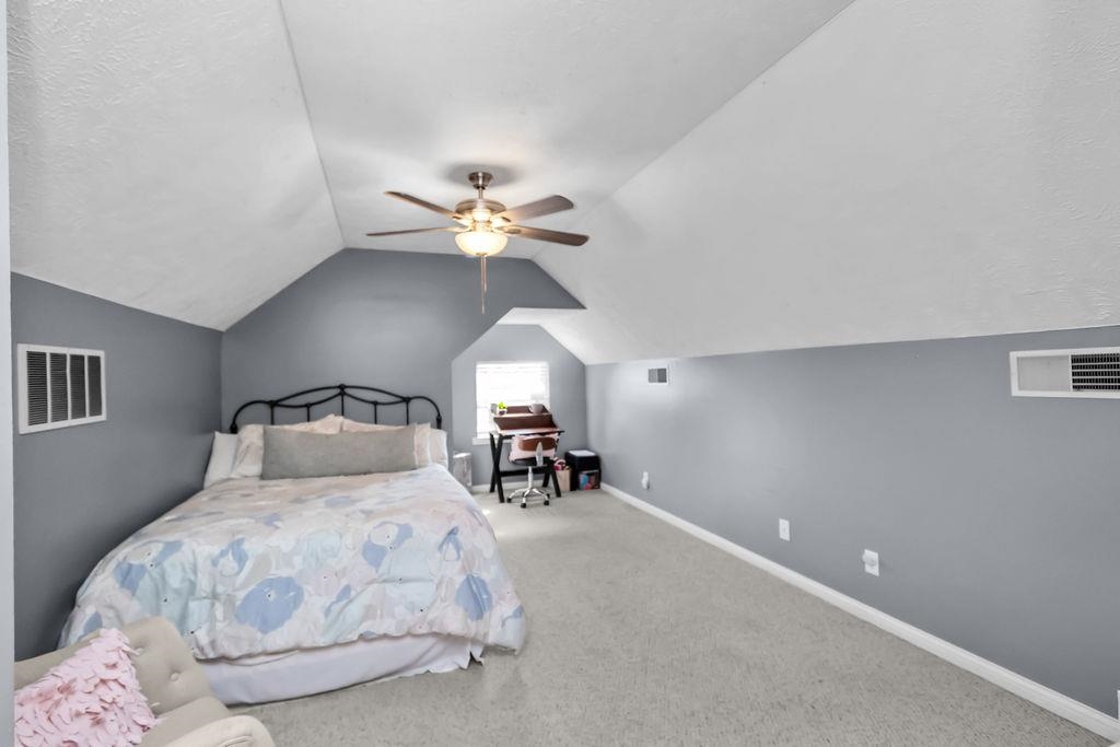 4032 Reliant Circle, Owensboro, Kentucky 42301, 3 Bedrooms Bedrooms, ,2 BathroomsBathrooms,Single Family Residence,For Sale,Reliant Circle,94582