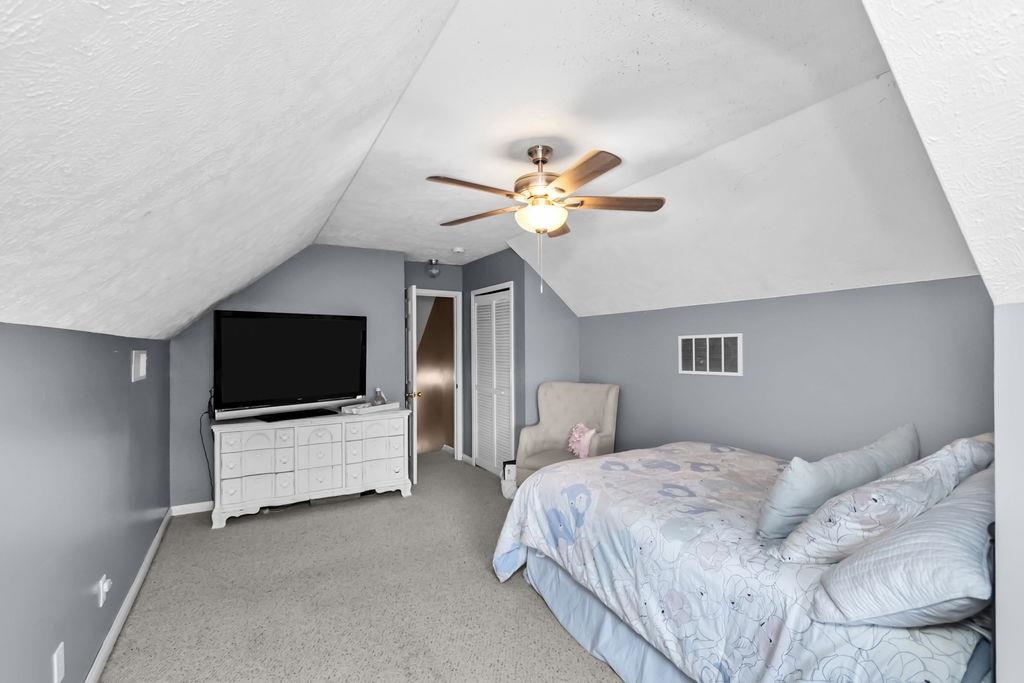 4032 Reliant Circle, Owensboro, Kentucky 42301, 3 Bedrooms Bedrooms, ,2 BathroomsBathrooms,Single Family Residence,For Sale,Reliant Circle,94582