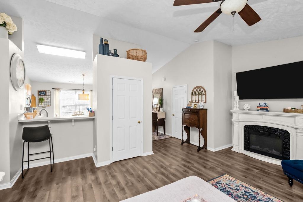 4032 Reliant Circle, Owensboro, Kentucky 42301, 3 Bedrooms Bedrooms, ,2 BathroomsBathrooms,Single Family Residence,For Sale,Reliant Circle,94582