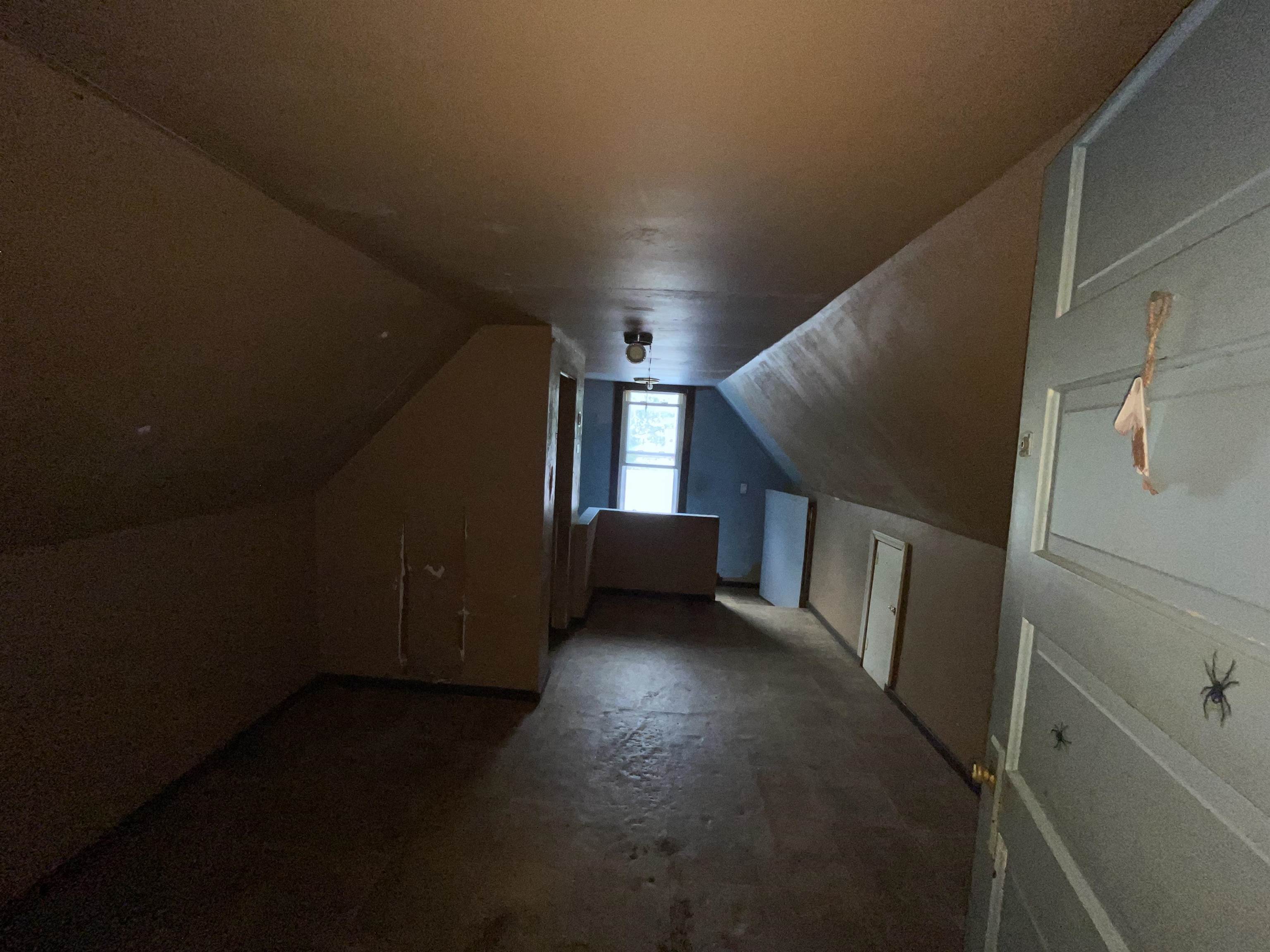 911 W 2nd St, Owensboro, Kentucky 42301, 3 Bedrooms Bedrooms, ,1 BathroomBathrooms,Single Family Residence,For Sale,W 2nd St,94591