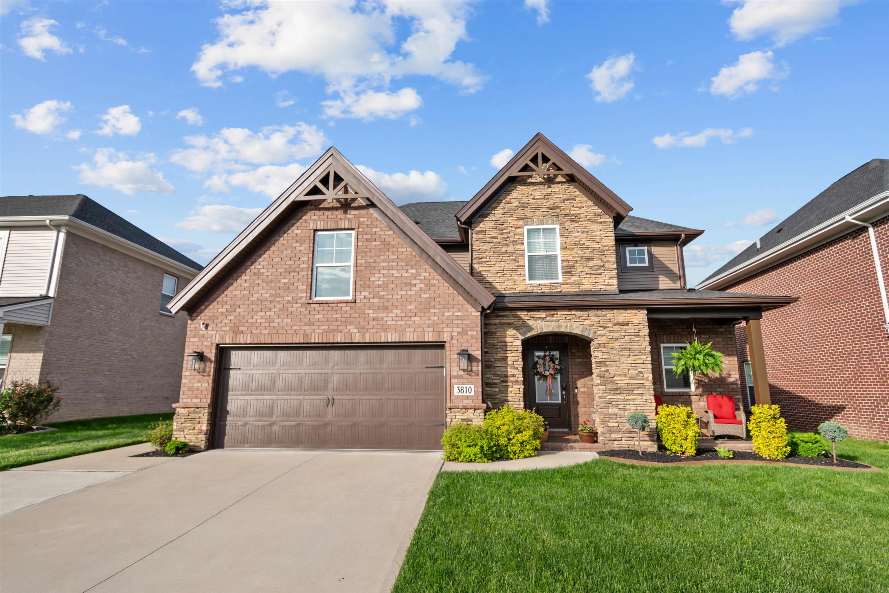 3810 Little Bluestem Drive, Owensboro, Kentucky 42303-8302, 4 Bedrooms Bedrooms, ,2 BathroomsBathrooms,Single Family Residence,For Sale,Little Bluestem Drive,94605