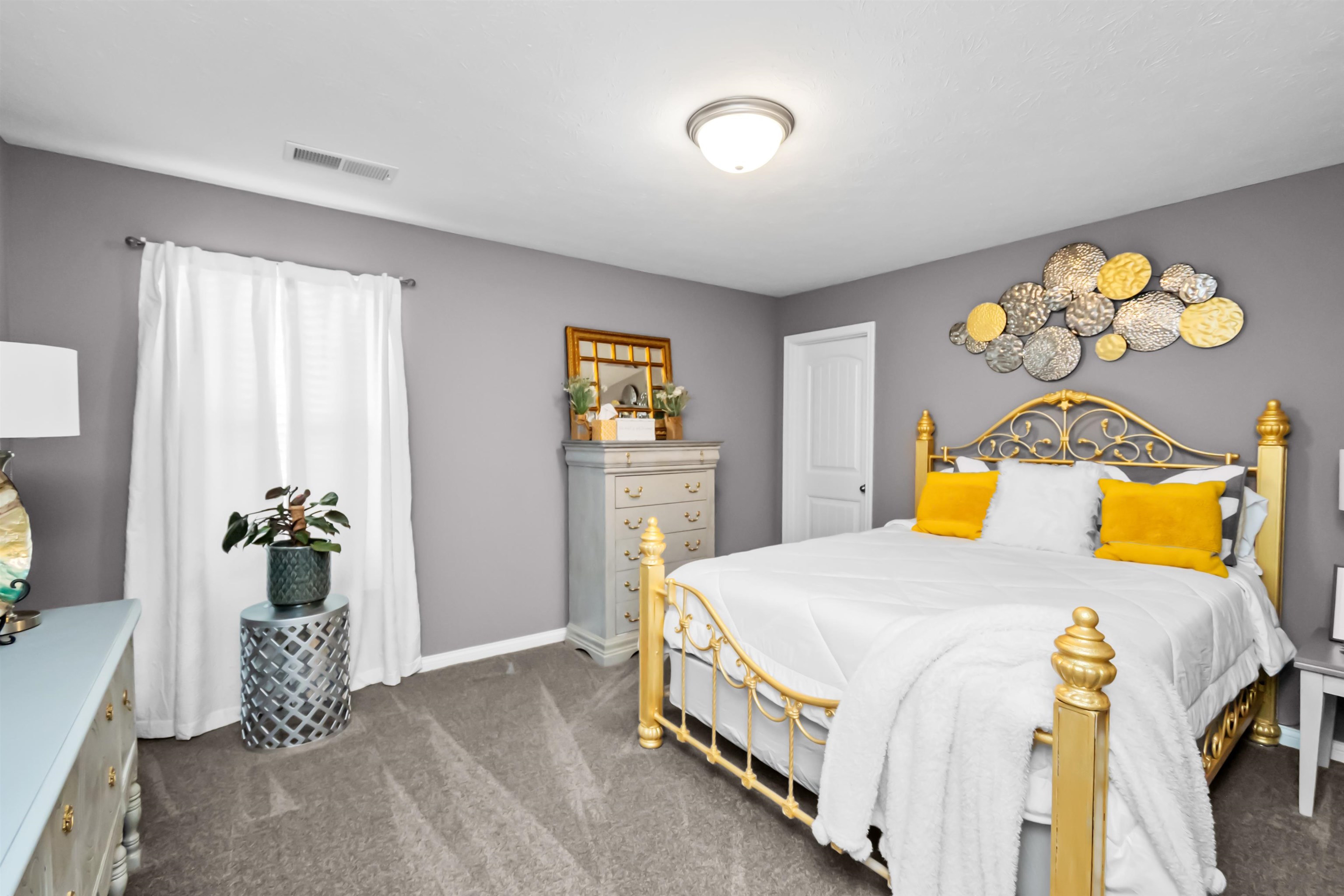 3810 Little Bluestem Drive, Owensboro, Kentucky 42303-8302, 4 Bedrooms Bedrooms, ,2 BathroomsBathrooms,Single Family Residence,For Sale,Little Bluestem Drive,94605