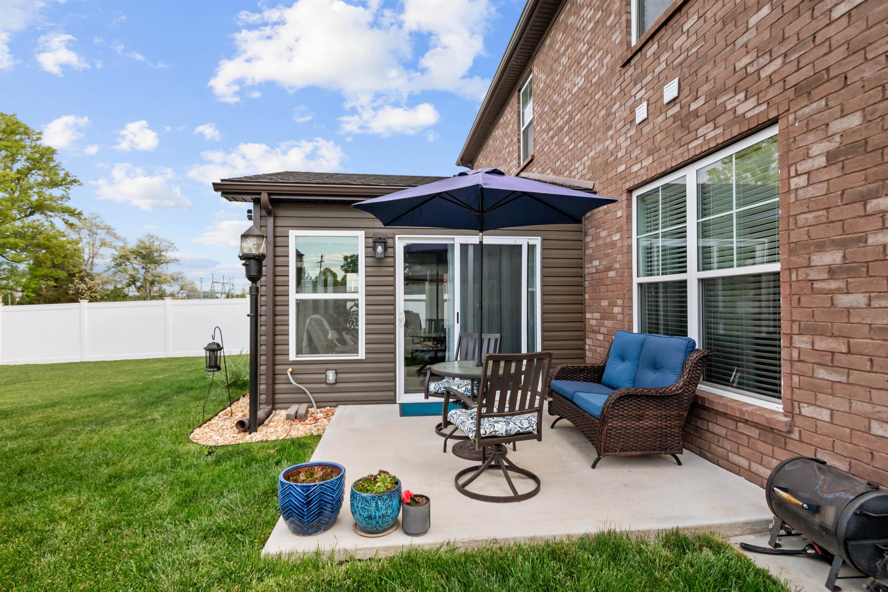 3810 Little Bluestem Drive, Owensboro, Kentucky 42303-8302, 4 Bedrooms Bedrooms, ,2 BathroomsBathrooms,Single Family Residence,For Sale,Little Bluestem Drive,94605