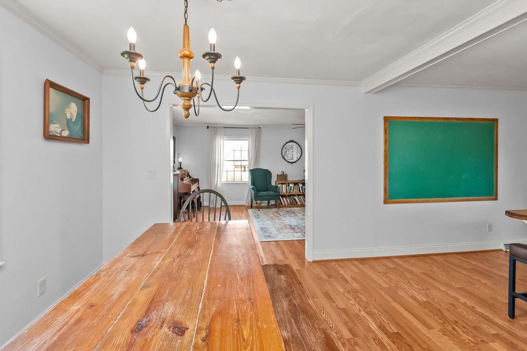 2028 Crestwood Dr, Owensboro, Kentucky 42301, 3 Bedrooms Bedrooms, ,2 BathroomsBathrooms,Single Family Residence,For Sale,Crestwood Dr,94606