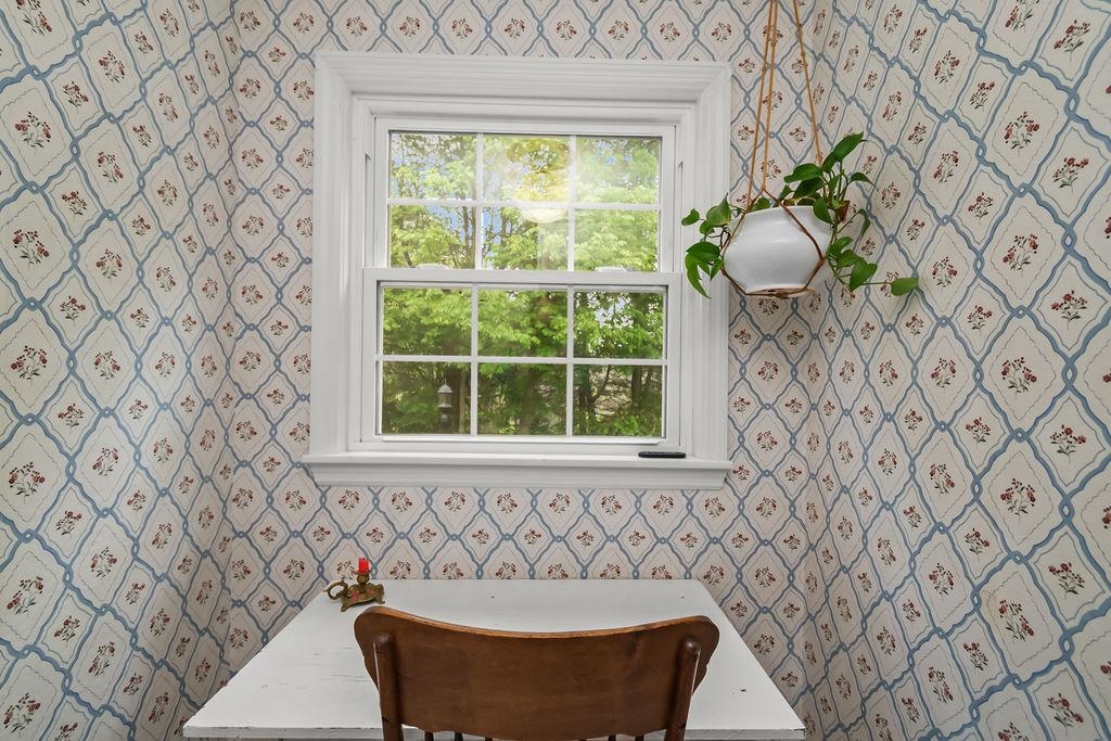 2028 Crestwood Dr, Owensboro, Kentucky 42301, 3 Bedrooms Bedrooms, ,2 BathroomsBathrooms,Single Family Residence,For Sale,Crestwood Dr,94606