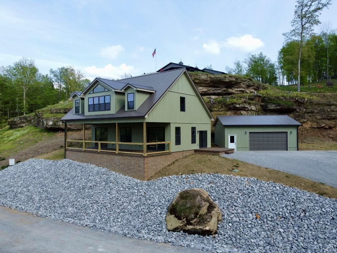 265 Stargazer Lane, Falls of Rough, Kentucky 40119, 3 Bedrooms Bedrooms, ,2 BathroomsBathrooms,Single Family Residence,For Sale,Stargazer Lane,94610