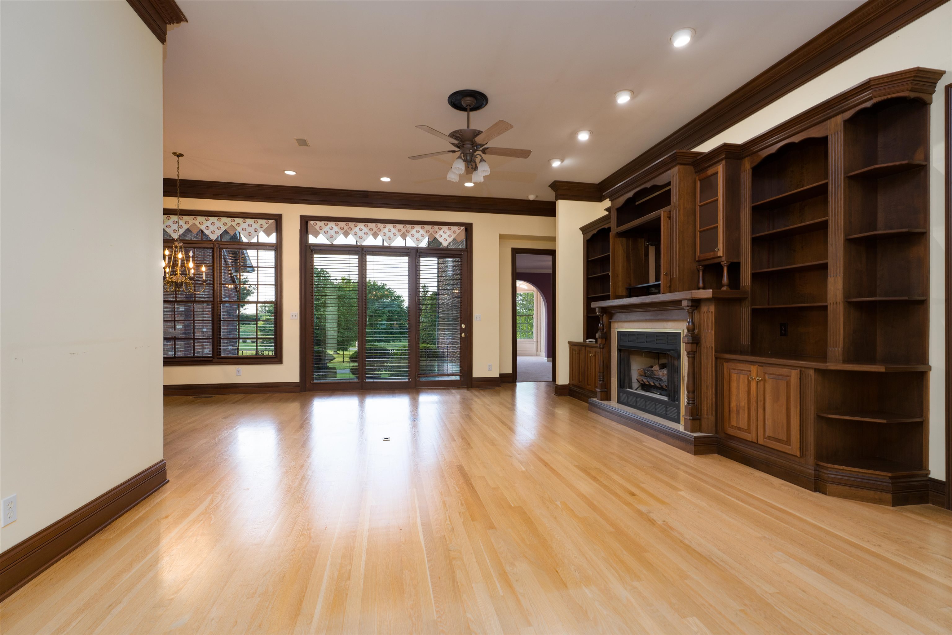 6681 Waterford Place, Owensboro, Kentucky 42303, 3 Bedrooms Bedrooms, ,3 BathroomsBathrooms,Single Family Residence,For Sale,Waterford Place,94613