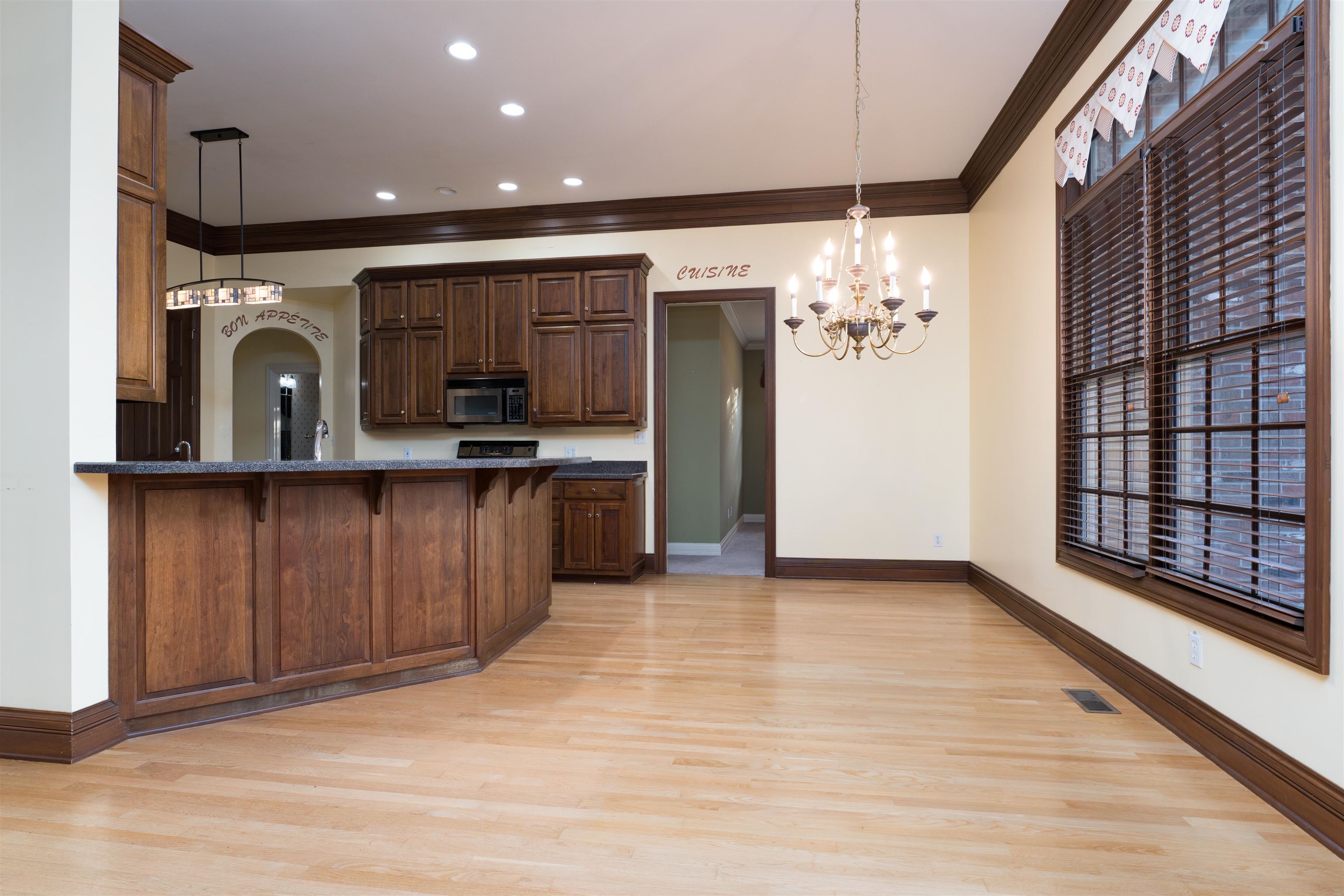 6681 Waterford Place, Owensboro, Kentucky 42303, 3 Bedrooms Bedrooms, ,3 BathroomsBathrooms,Single Family Residence,For Sale,Waterford Place,94613