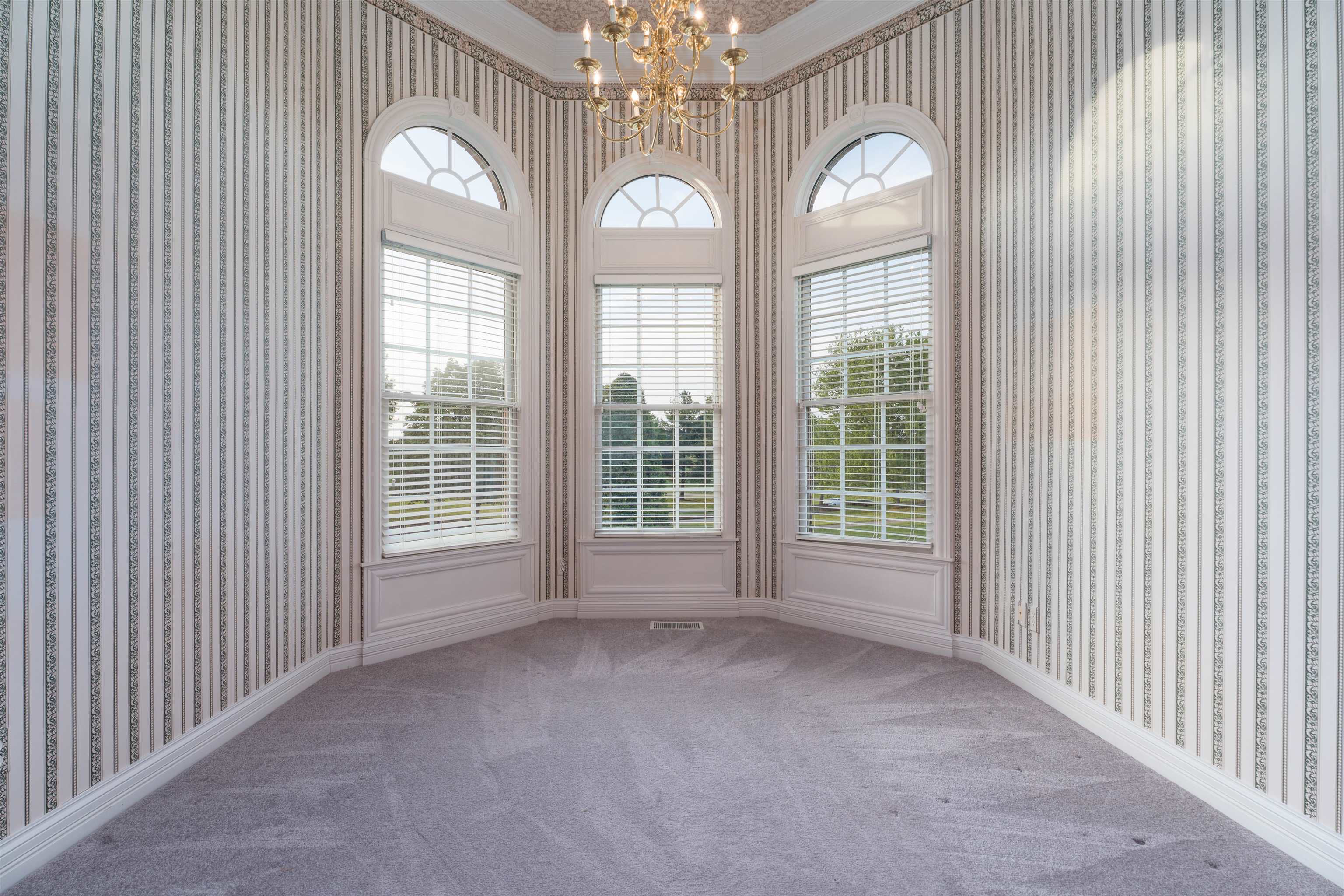 6681 Waterford Place, Owensboro, Kentucky 42303, 3 Bedrooms Bedrooms, ,3 BathroomsBathrooms,Single Family Residence,For Sale,Waterford Place,94613