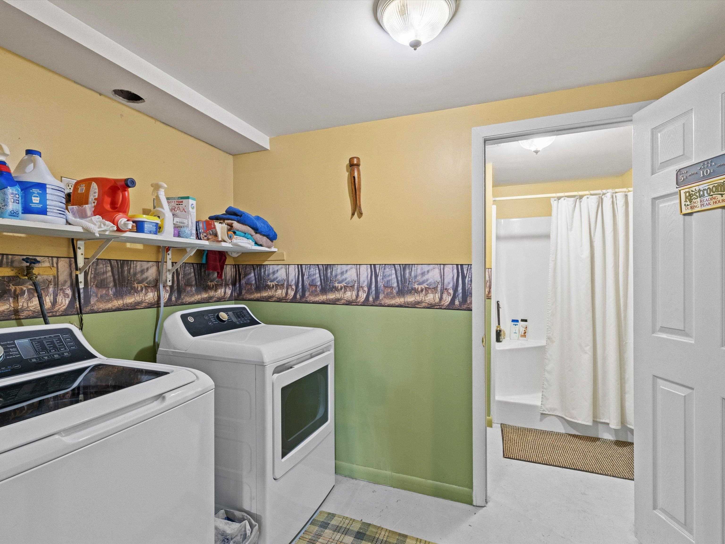 7365 Crooked Creek Rd, Owensboro, Kentucky 42301, 4 Bedrooms Bedrooms, ,2 BathroomsBathrooms,Single Family Residence,For Sale,Crooked Creek Rd,94614