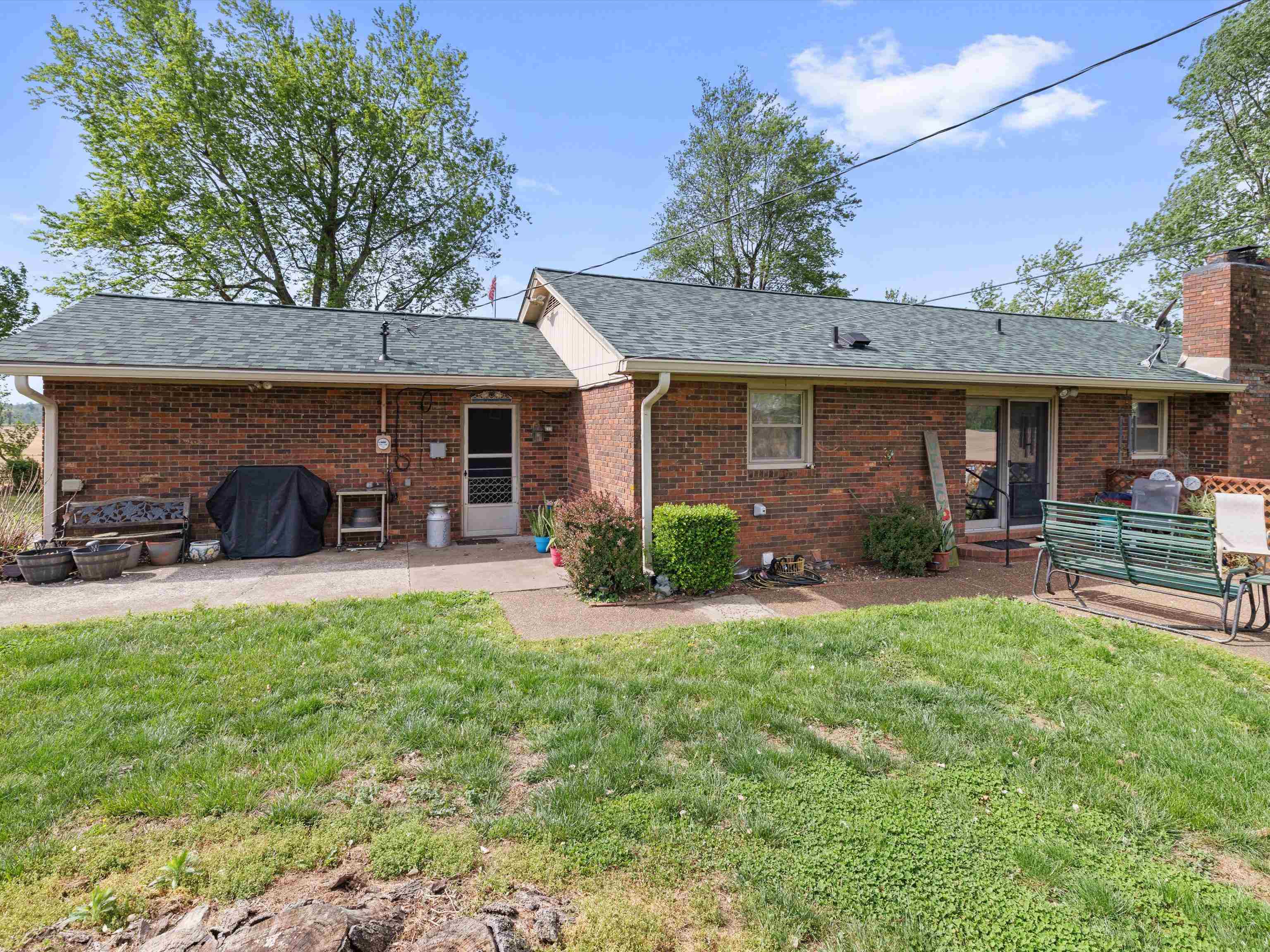 7365 Crooked Creek Rd, Owensboro, Kentucky 42301, 4 Bedrooms Bedrooms, ,2 BathroomsBathrooms,Single Family Residence,For Sale,Crooked Creek Rd,94614