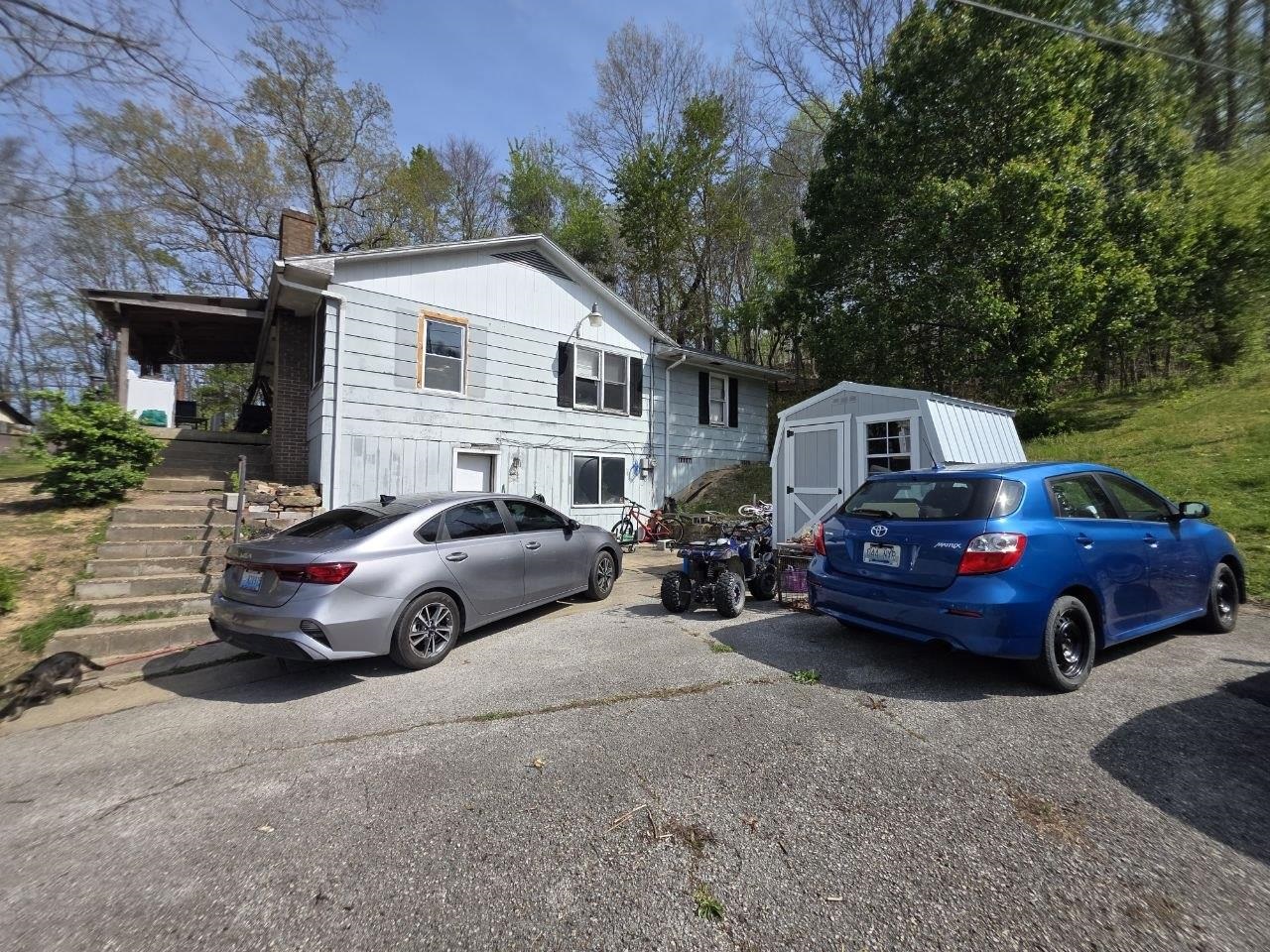 940 Old Corbin Pike Rd., Williamsburg, Kentucky 40769, 3 Bedrooms Bedrooms, ,2 BathroomsBathrooms,Single Family Residence,For Sale,Old Corbin Pike Rd.,94616