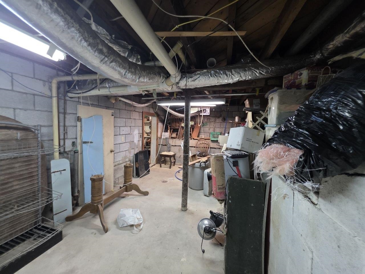 940 Old Corbin Pike Rd., Williamsburg, Kentucky 40769, 3 Bedrooms Bedrooms, ,2 BathroomsBathrooms,Single Family Residence,For Sale,Old Corbin Pike Rd.,94616