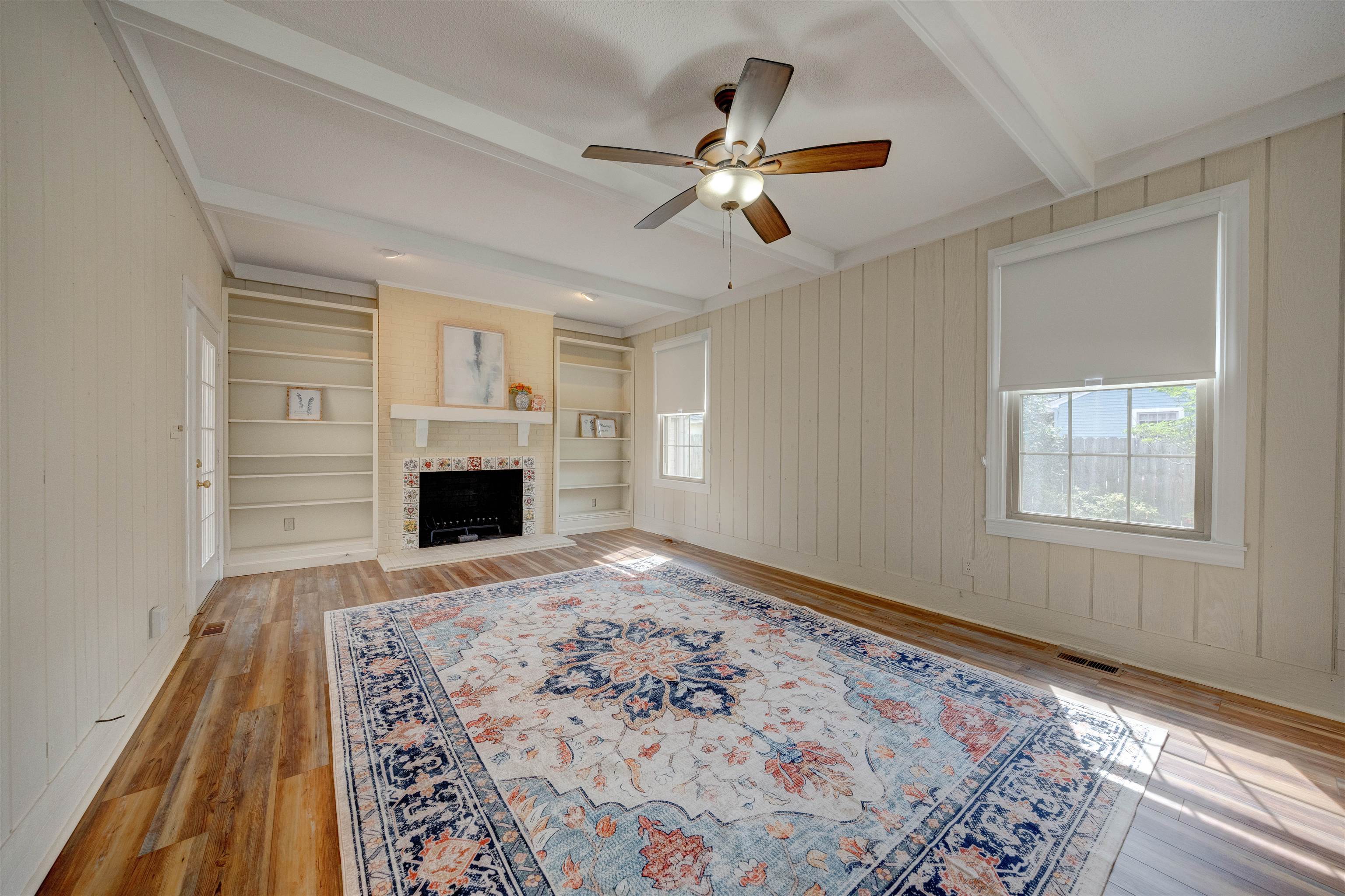 2118 York Drive, Owensboro, Kentucky 42301, 4 Bedrooms Bedrooms, ,2 BathroomsBathrooms,Single Family Residence,For Sale,York Drive,94618