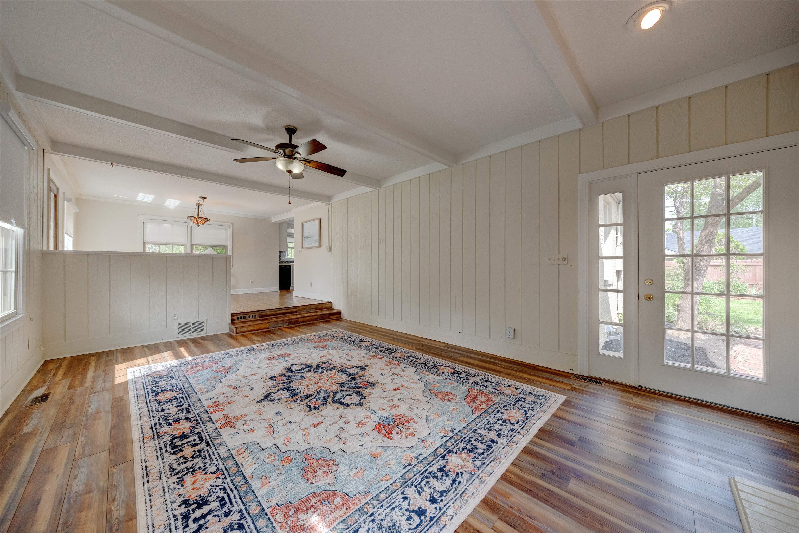 2118 York Drive, Owensboro, Kentucky 42301, 4 Bedrooms Bedrooms, ,2 BathroomsBathrooms,Single Family Residence,For Sale,York Drive,94618