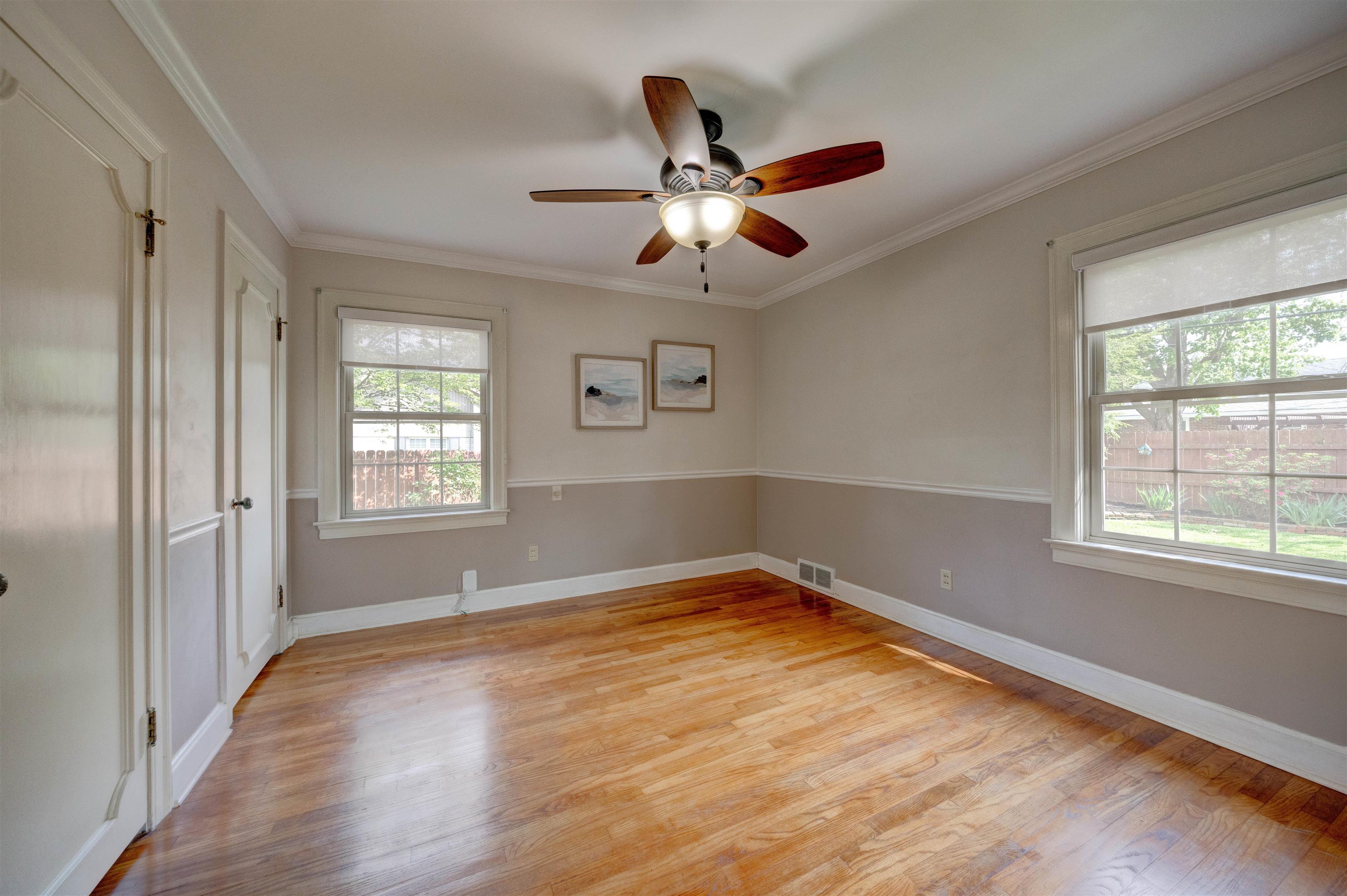 2118 York Drive, Owensboro, Kentucky 42301, 4 Bedrooms Bedrooms, ,2 BathroomsBathrooms,Single Family Residence,For Sale,York Drive,94618