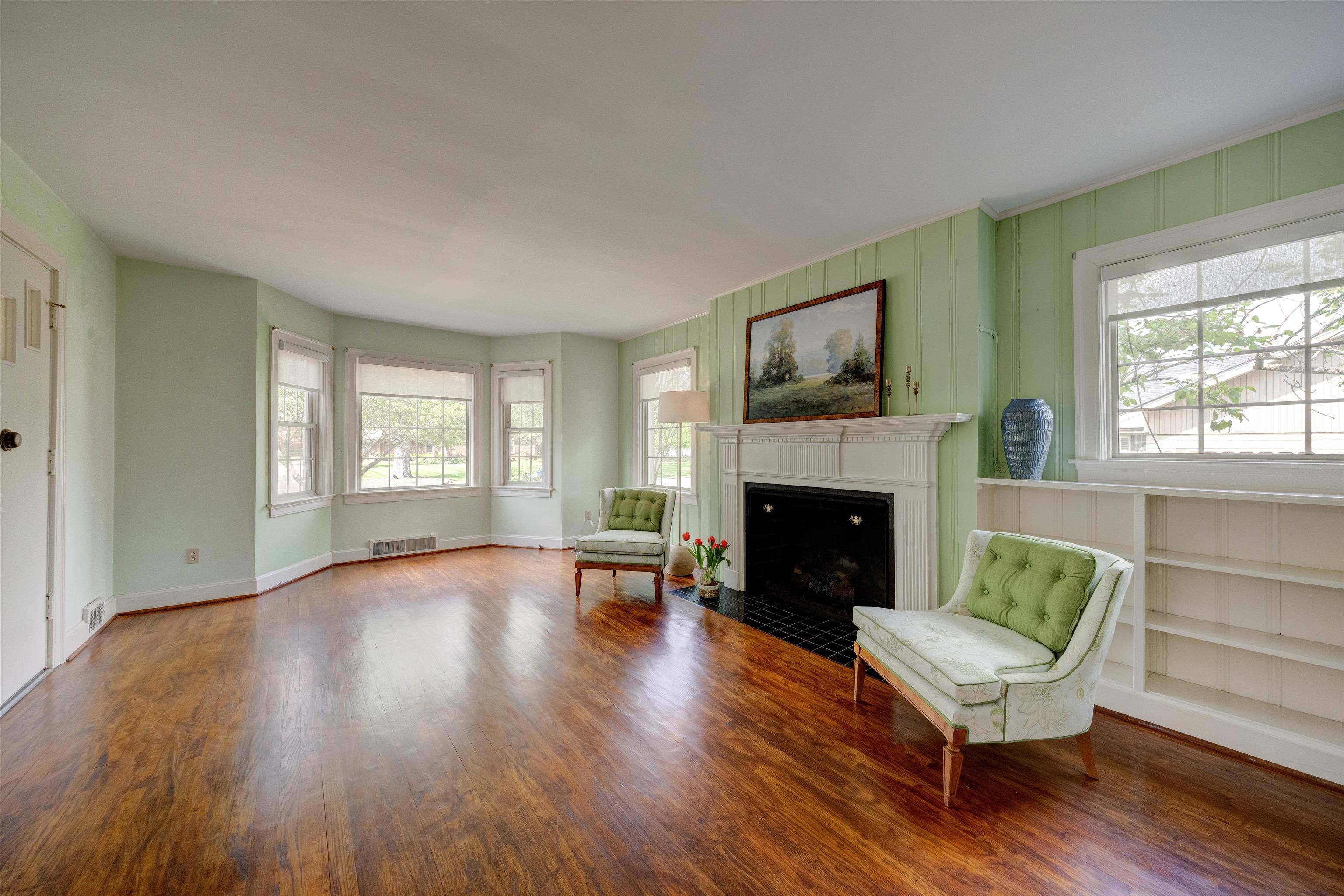 2118 York Drive, Owensboro, Kentucky 42301, 4 Bedrooms Bedrooms, ,2 BathroomsBathrooms,Single Family Residence,For Sale,York Drive,94618