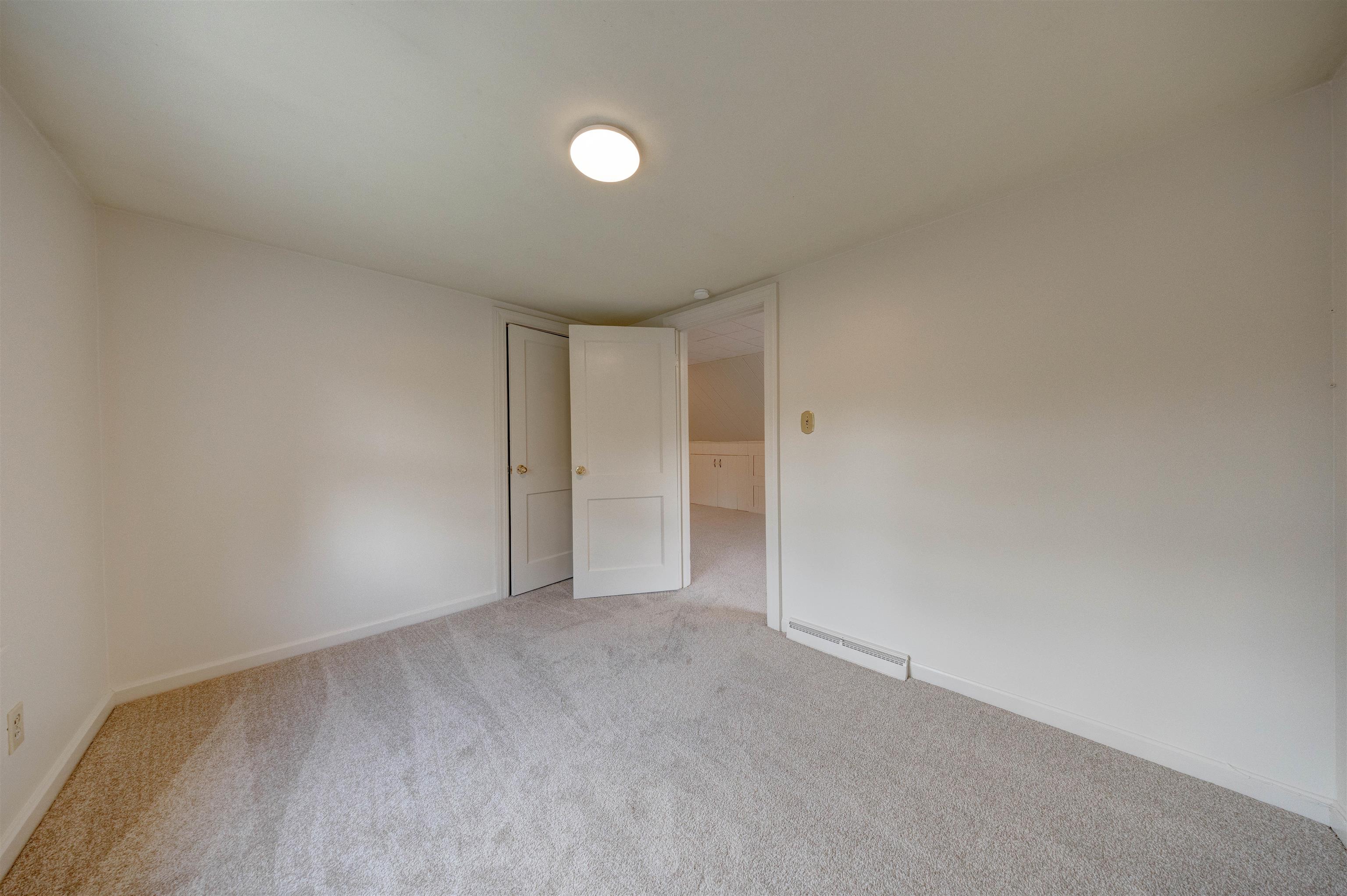 2118 York Drive, Owensboro, Kentucky 42301, 4 Bedrooms Bedrooms, ,2 BathroomsBathrooms,Single Family Residence,For Sale,York Drive,94618