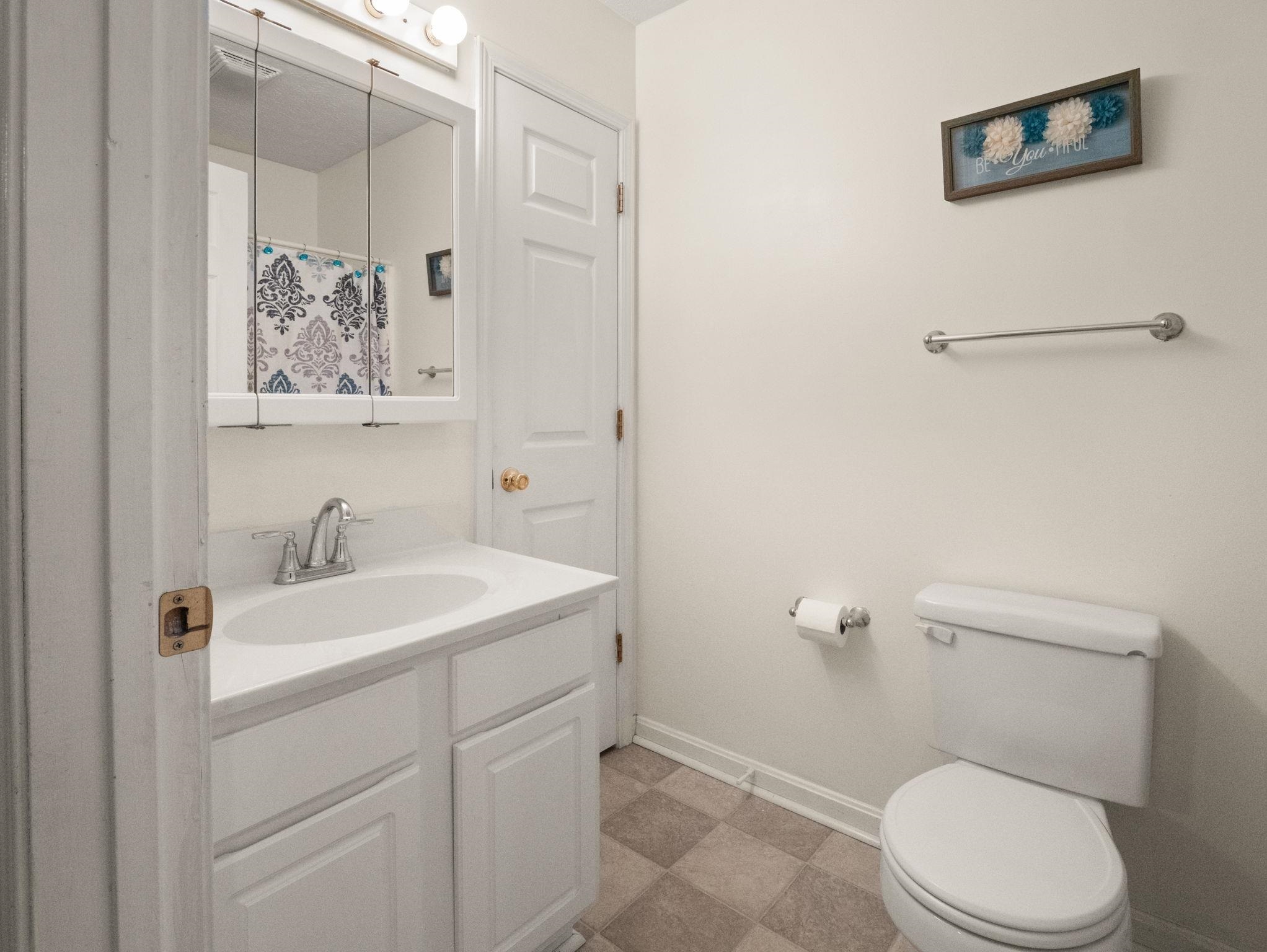 1910 15th Street, Owensboro, Kentucky 42303, 3 Bedrooms Bedrooms, ,2 BathroomsBathrooms,Single Family Residence,For Sale,15th Street,94622