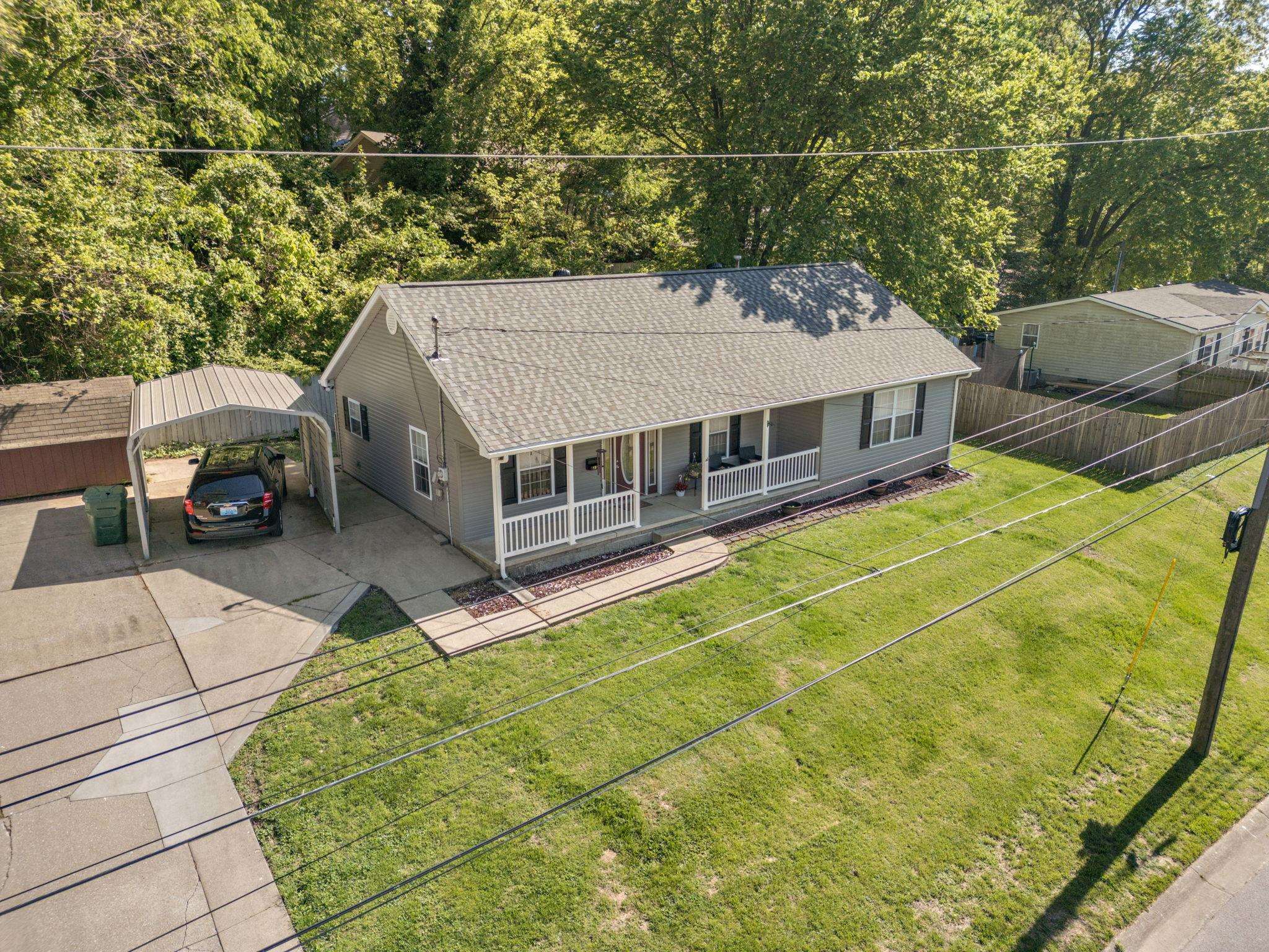 1910 15th Street, Owensboro, Kentucky 42303, 3 Bedrooms Bedrooms, ,2 BathroomsBathrooms,Single Family Residence,For Sale,15th Street,94622