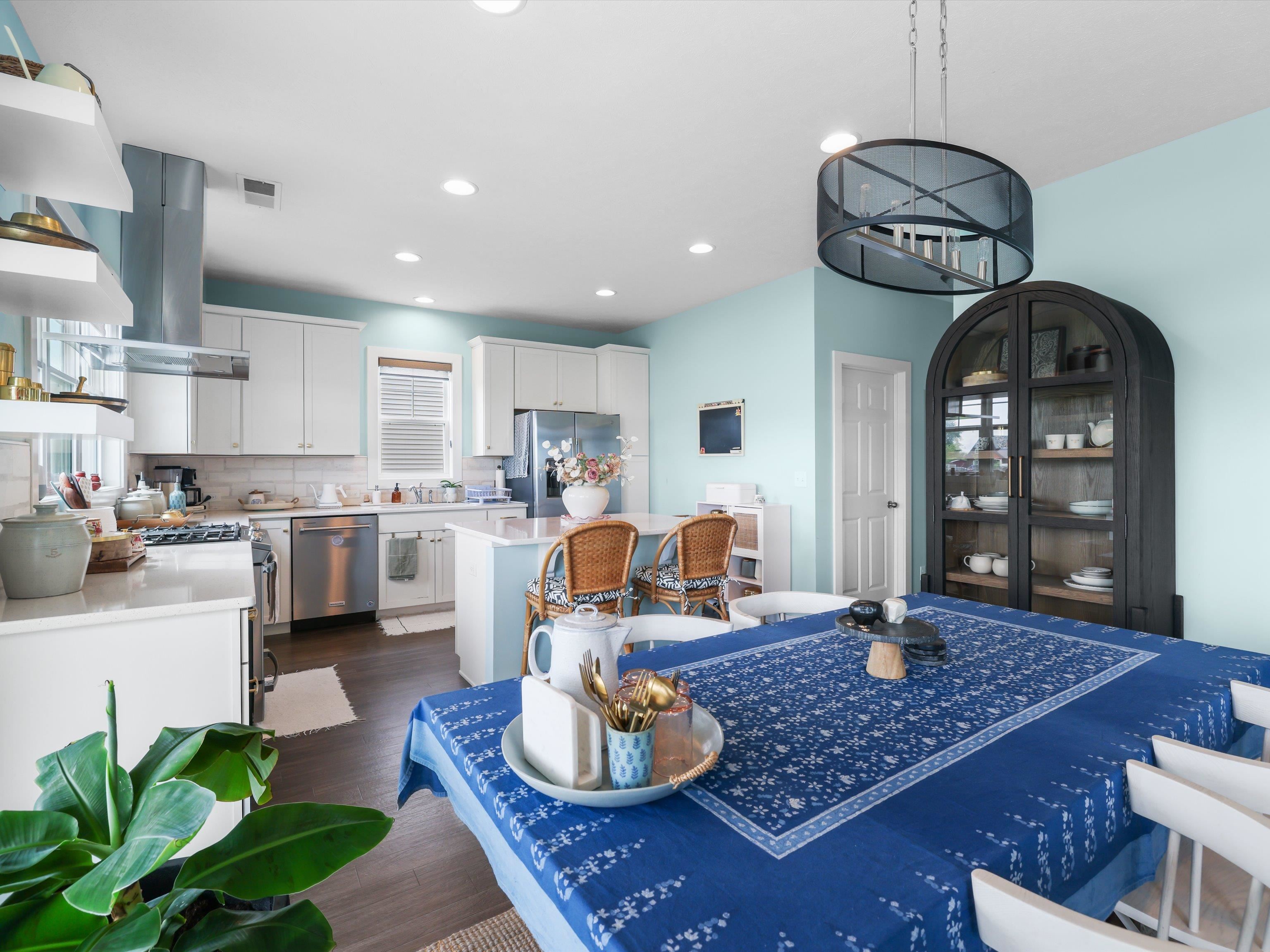 2518 Dillard Court, Owensboro, Kentucky 42301, 4 Bedrooms Bedrooms, ,2 BathroomsBathrooms,Single Family Residence,For Sale,Dillard Court,94624