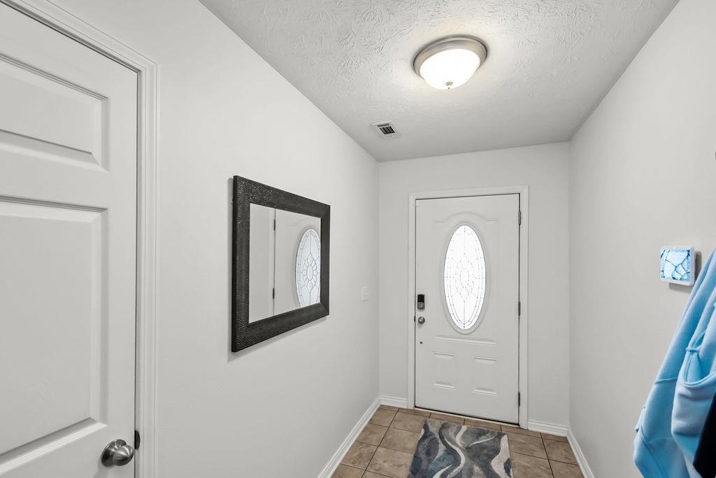 2878 Brooks Pkwy, Owensboro, Kentucky 42303, 3 Bedrooms Bedrooms, ,2 BathroomsBathrooms,Single Family Residence,For Sale,Brooks Pkwy,94625