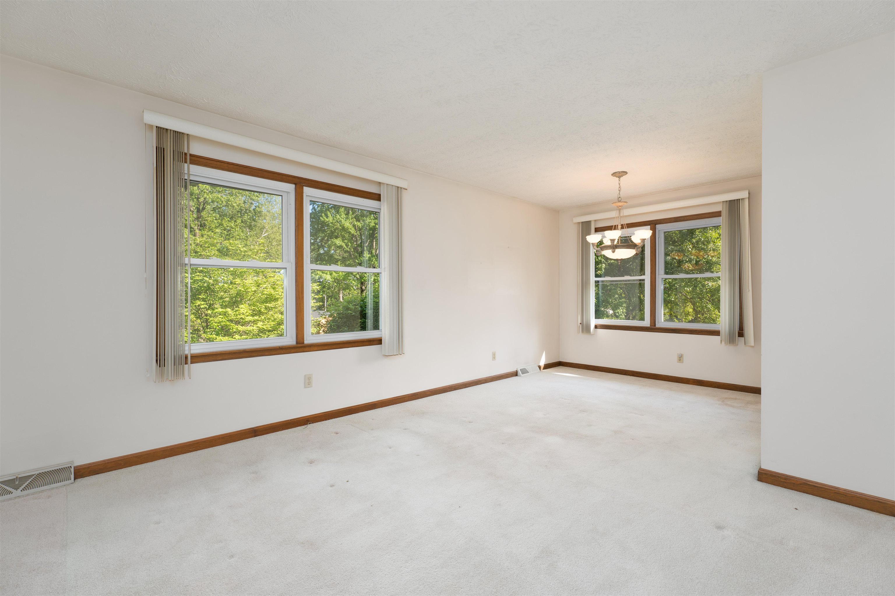 4770 Becker Dr., Owensboro, Kentucky 42303, 3 Bedrooms Bedrooms, ,2 BathroomsBathrooms,Single Family Residence,For Sale,Becker Dr.,94627