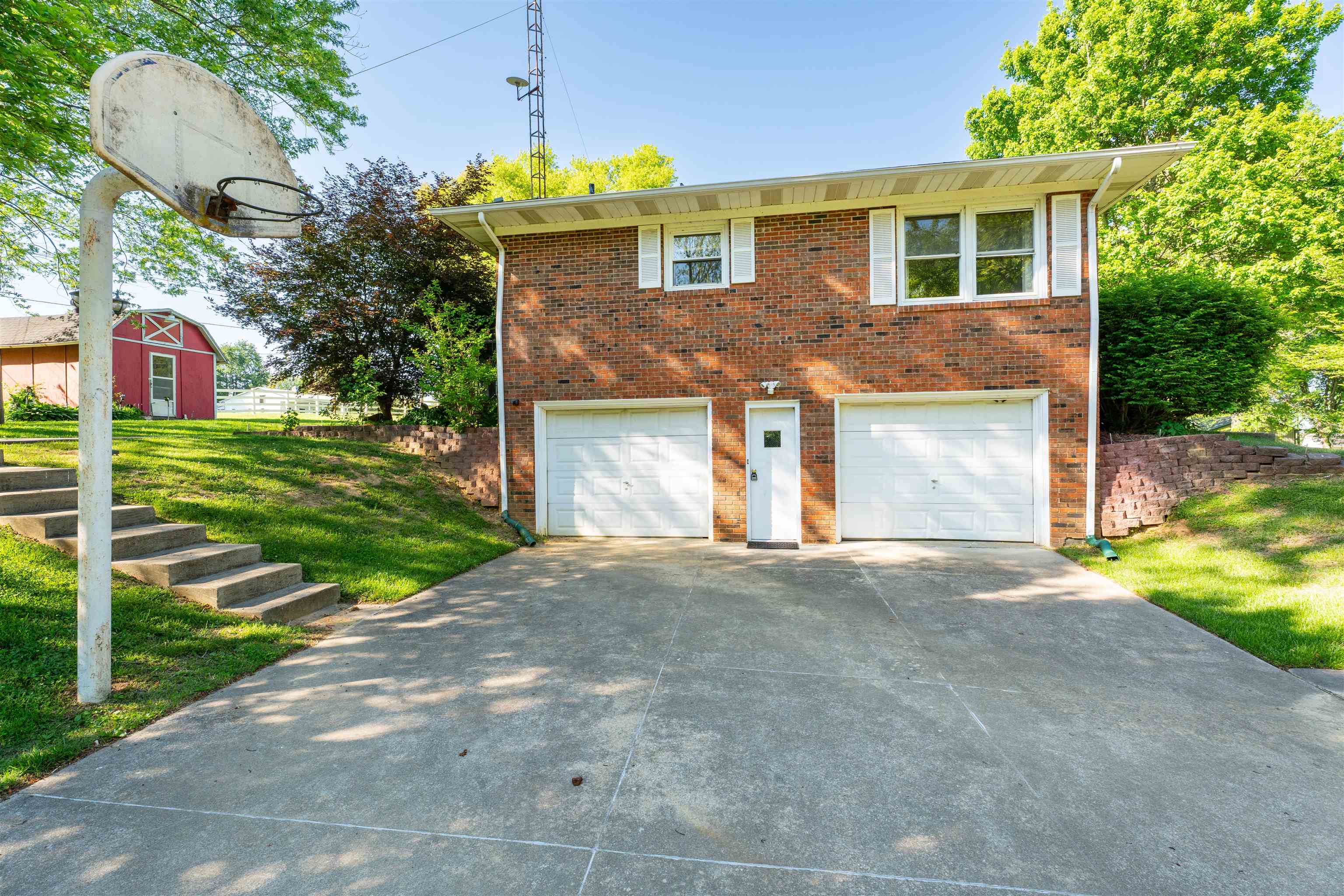 4770 Becker Dr., Owensboro, Kentucky 42303, 3 Bedrooms Bedrooms, ,2 BathroomsBathrooms,Single Family Residence,For Sale,Becker Dr.,94627