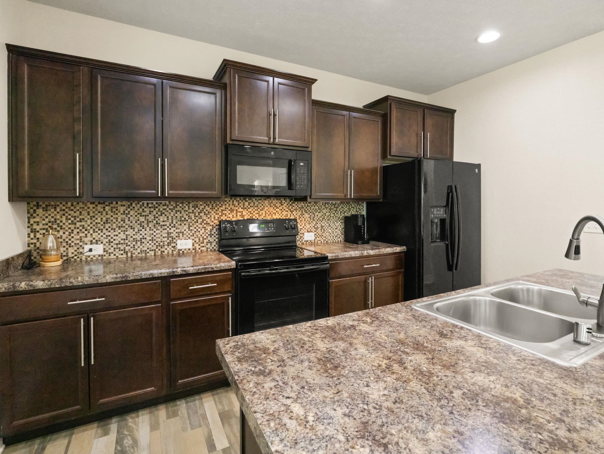 6347 Valley Brook Trace, Utica, Kentucky 42376, 3 Bedrooms Bedrooms, ,2 BathroomsBathrooms,Single Family Residence,For Sale,Valley Brook Trace,94628