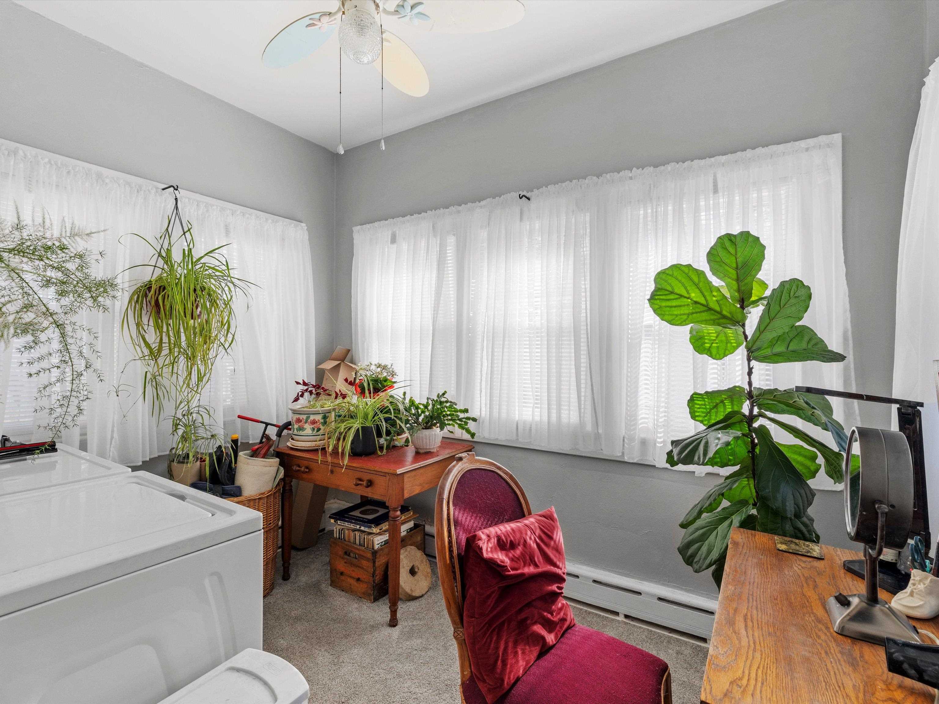 134 Seminary Street, Madisonville, Kentucky 42431, 4 Bedrooms Bedrooms, ,2 BathroomsBathrooms,Single Family Residence,For Sale,Seminary Street,94630