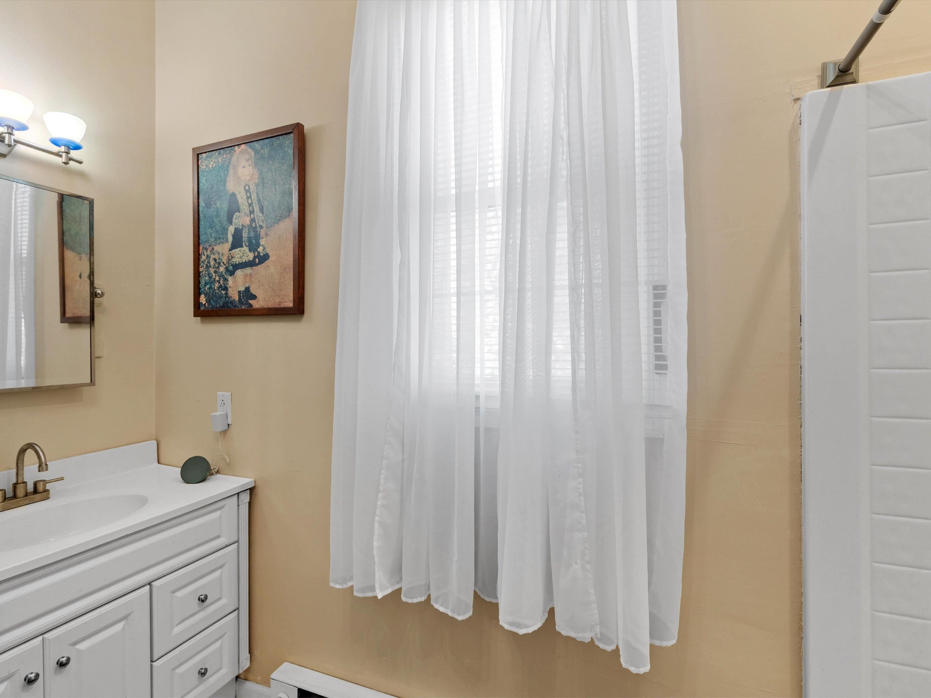 134 Seminary Street, Madisonville, Kentucky 42431, 4 Bedrooms Bedrooms, ,2 BathroomsBathrooms,Single Family Residence,For Sale,Seminary Street,94630