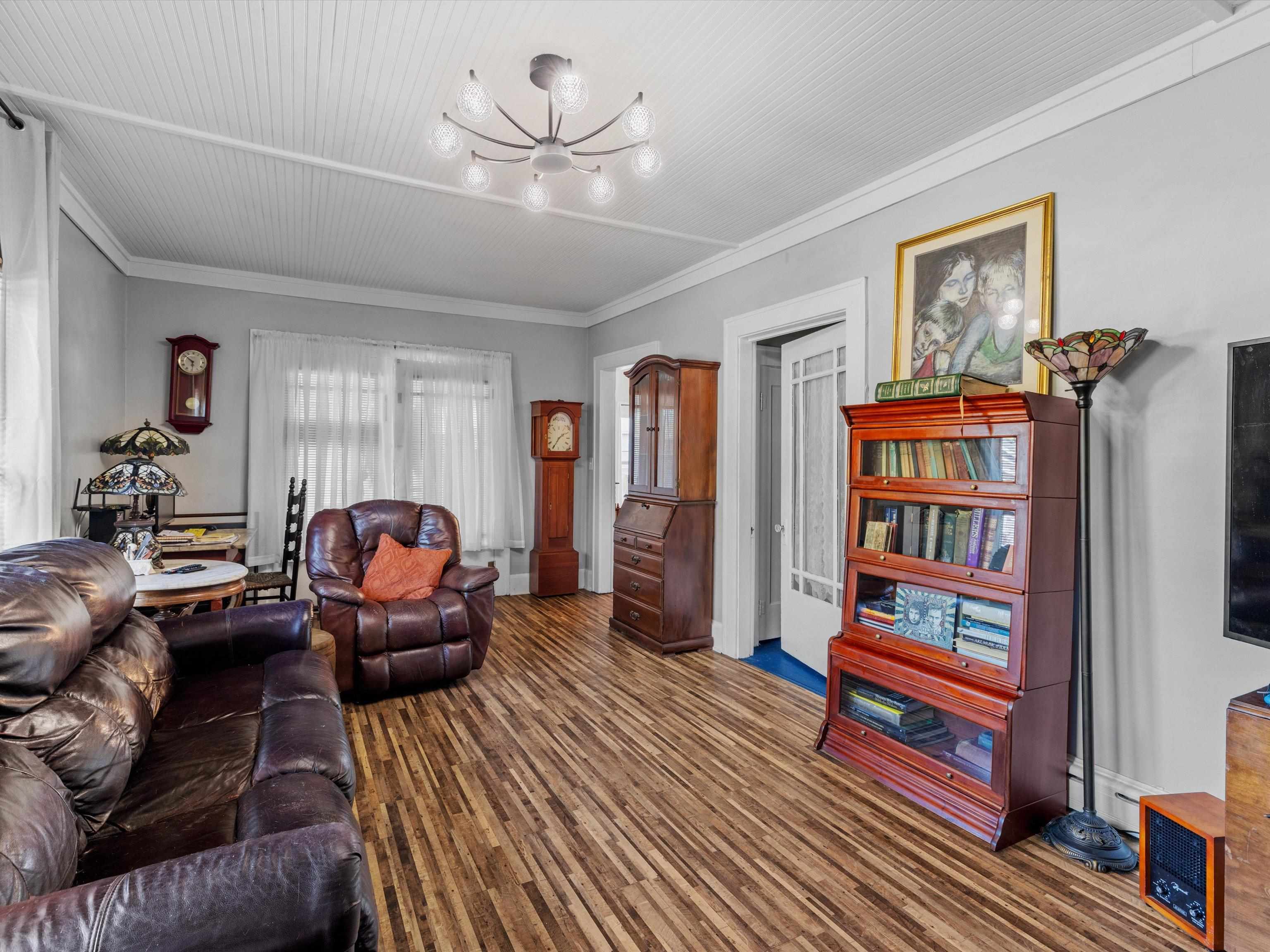 134 Seminary Street, Madisonville, Kentucky 42431, 4 Bedrooms Bedrooms, ,2 BathroomsBathrooms,Single Family Residence,For Sale,Seminary Street,94630