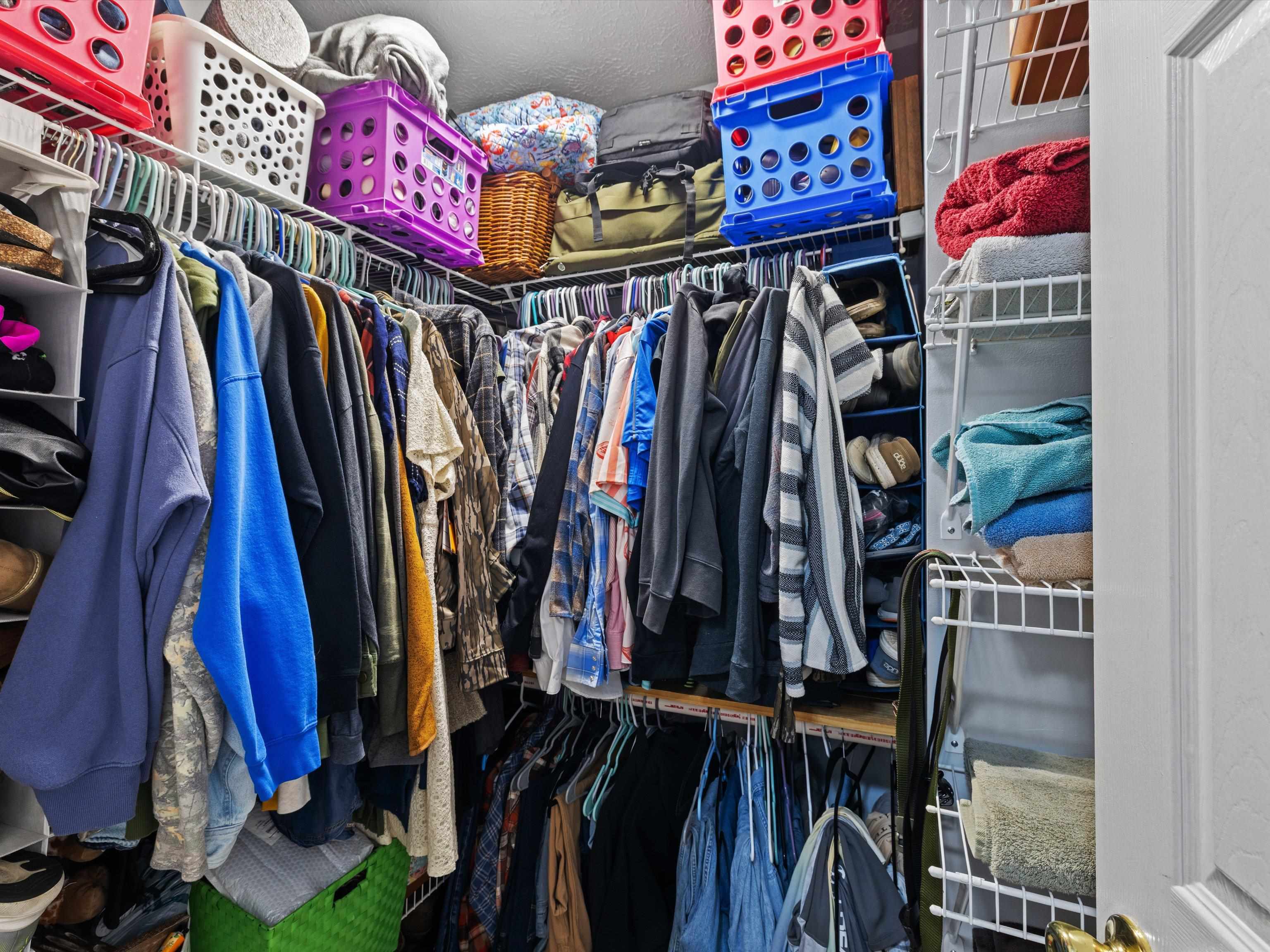 3943 Reliant Cir, Owensboro, Kentucky 42301, 3 Bedrooms Bedrooms, ,2 BathroomsBathrooms,Single Family Residence,For Sale,Reliant Cir,94631