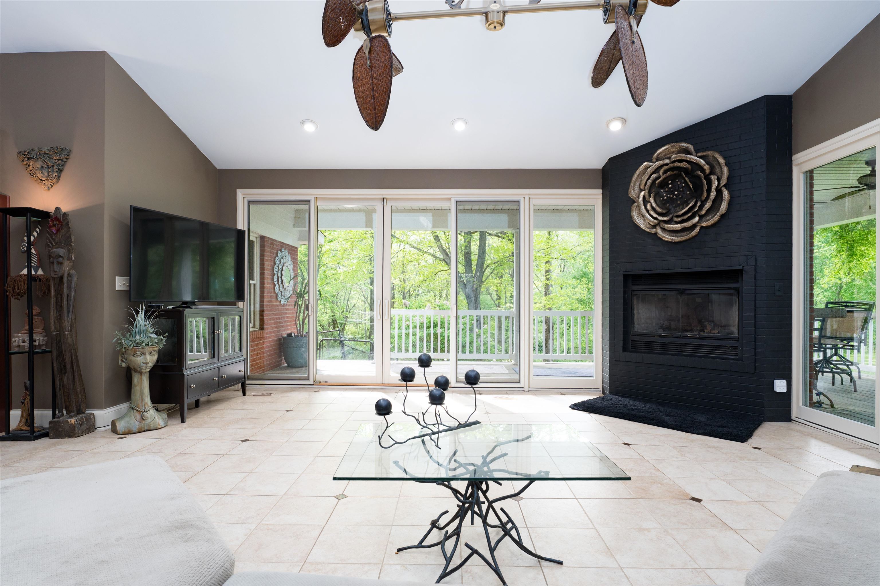 3445 Pleasant Valley Rd, Owensboro, Kentucky 42303, 5 Bedrooms Bedrooms, ,3 BathroomsBathrooms,Single Family Residence,For Sale,Pleasant Valley Rd,94632