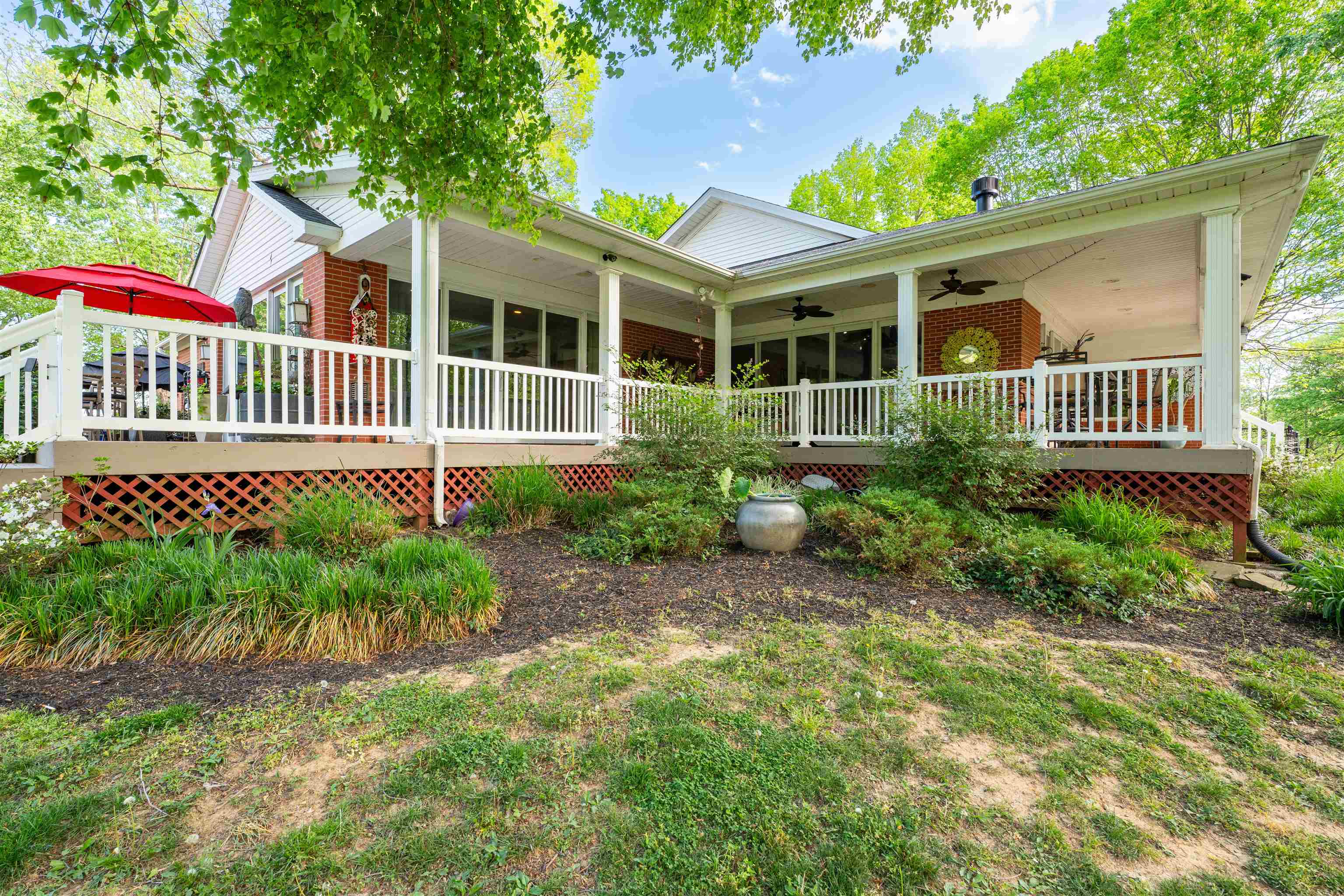 3445 Pleasant Valley Rd, Owensboro, Kentucky 42303, 5 Bedrooms Bedrooms, ,3 BathroomsBathrooms,Single Family Residence,For Sale,Pleasant Valley Rd,94632