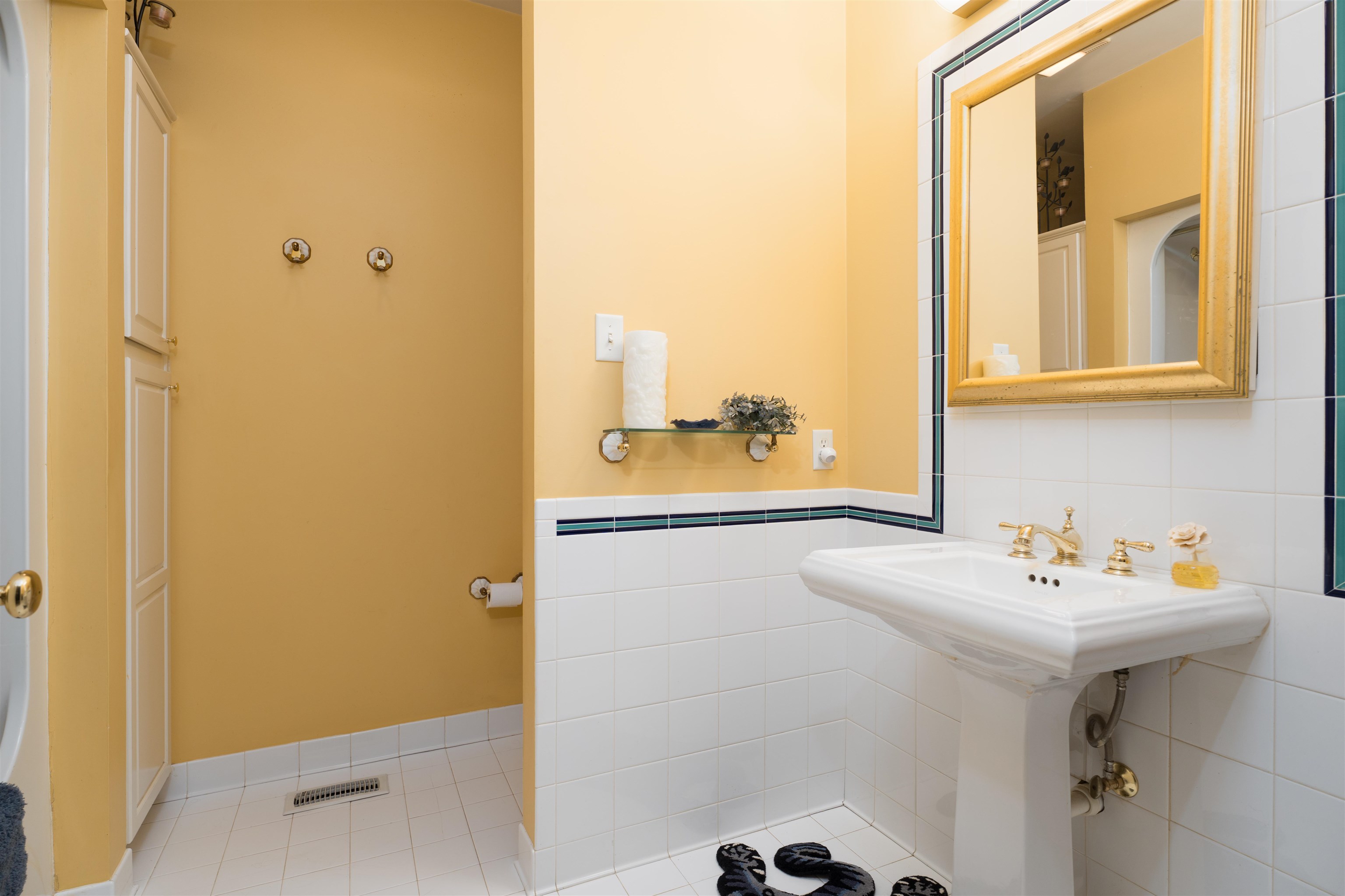 3445 Pleasant Valley Rd, Owensboro, Kentucky 42303, 5 Bedrooms Bedrooms, ,3 BathroomsBathrooms,Single Family Residence,For Sale,Pleasant Valley Rd,94632