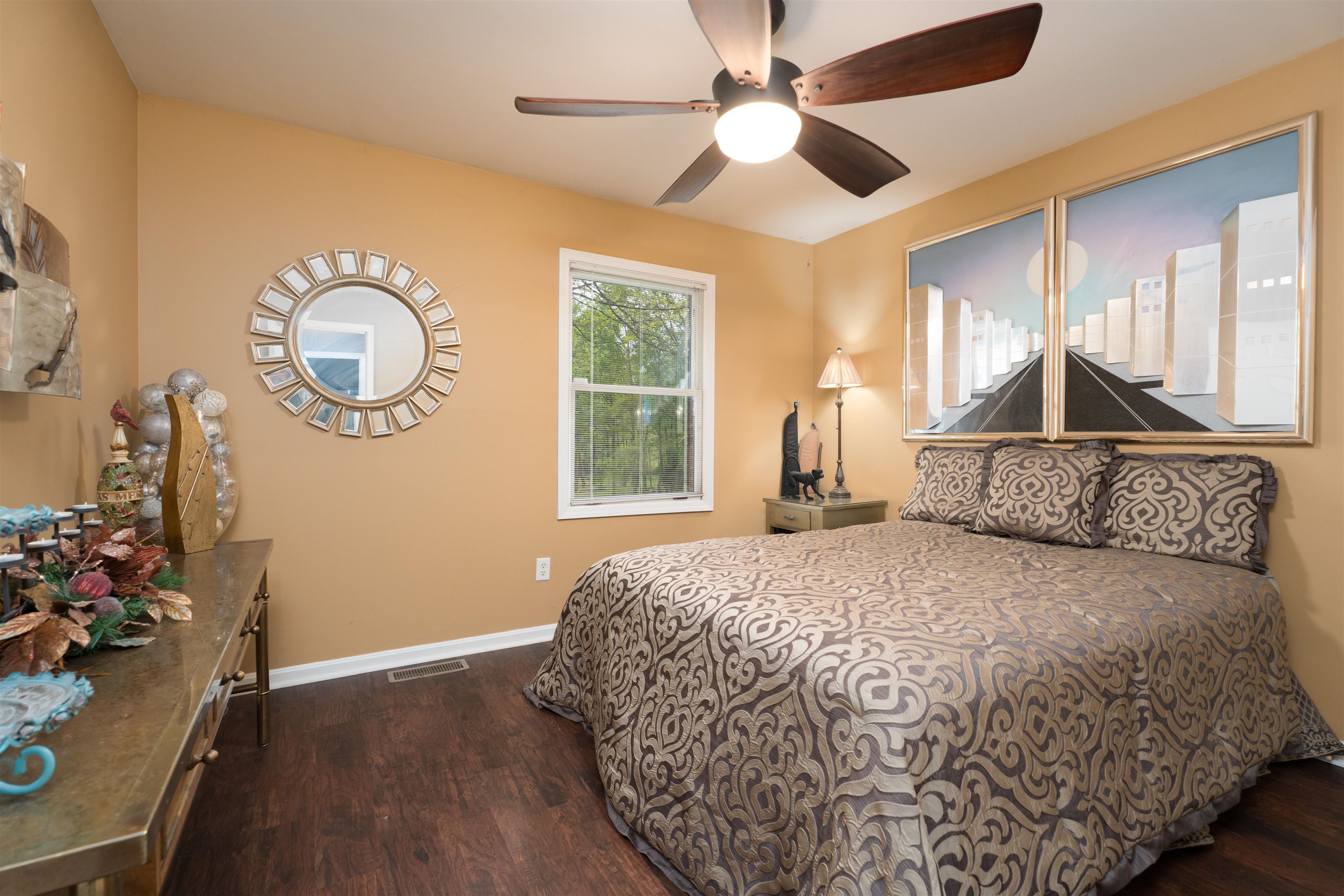 3445 Pleasant Valley Rd, Owensboro, Kentucky 42303, 5 Bedrooms Bedrooms, ,3 BathroomsBathrooms,Single Family Residence,For Sale,Pleasant Valley Rd,94632